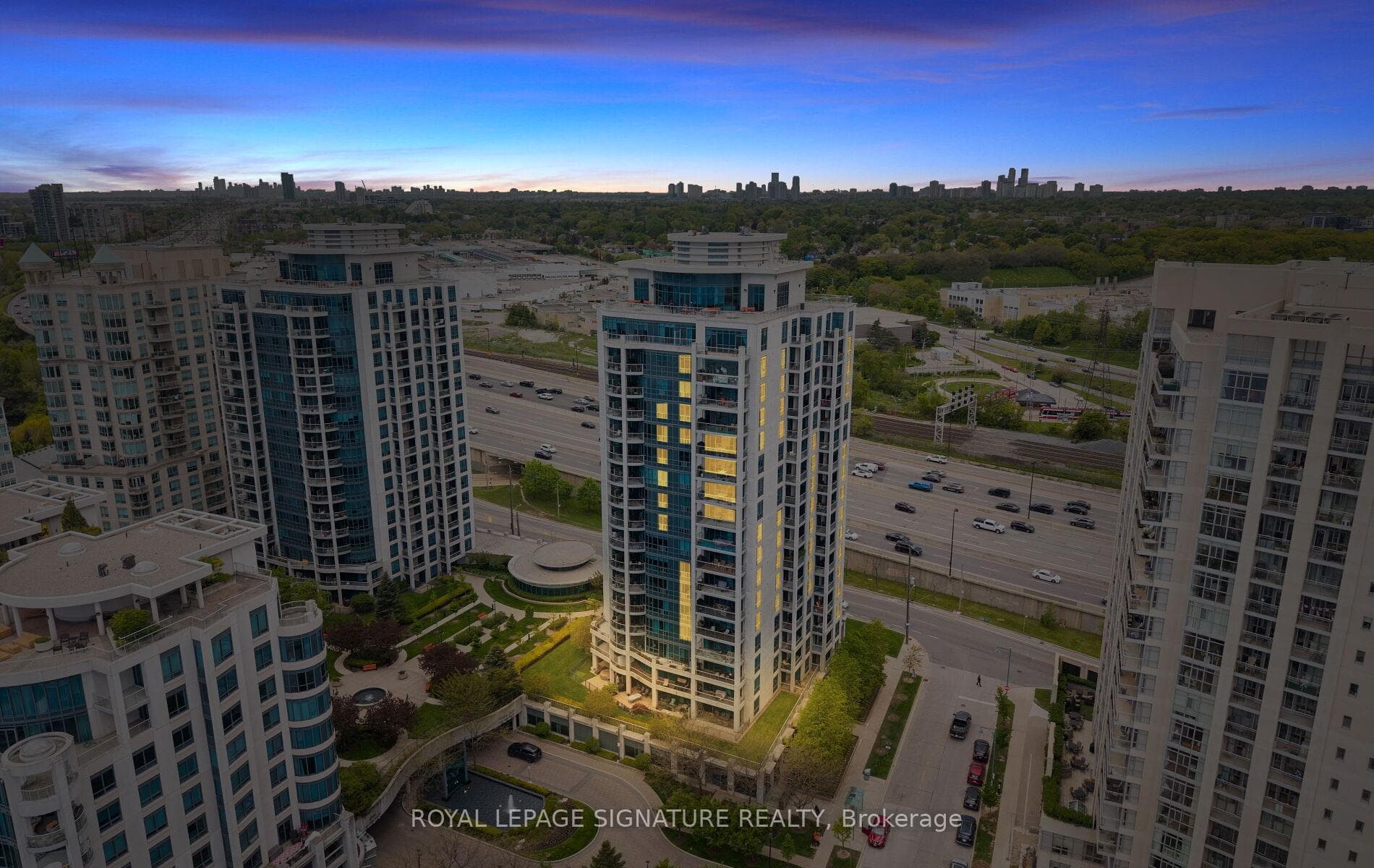 2083 Lake Shore Boulevard Unit 1613, Liberty Village / Parkdale / South Parkdale, ON M8V 4G2 - Photo 1