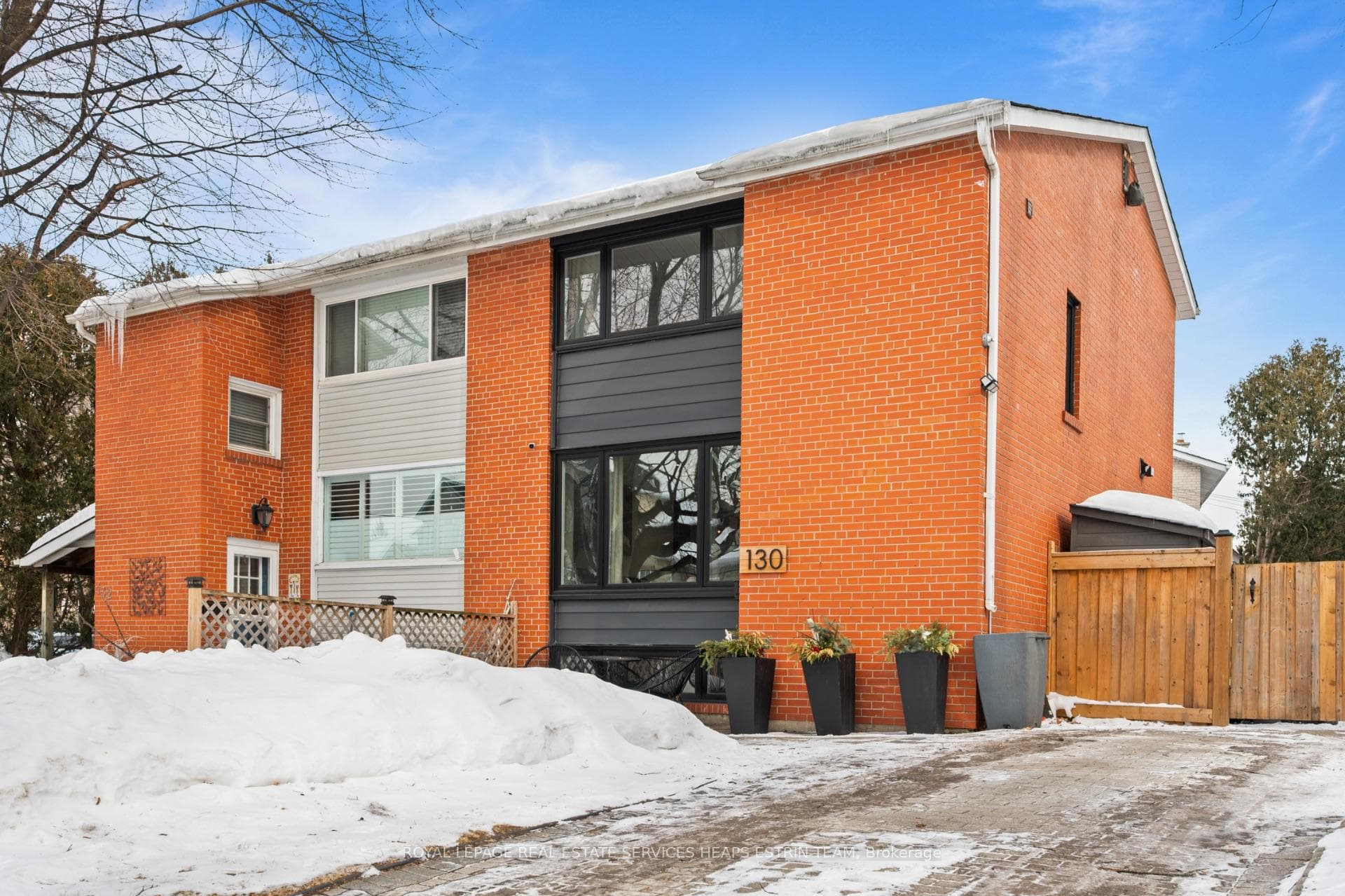 130 Barber Greene Road, Don Mills / Parkwoods / Victoria Village, ON M3C 2A5 - Photo 1