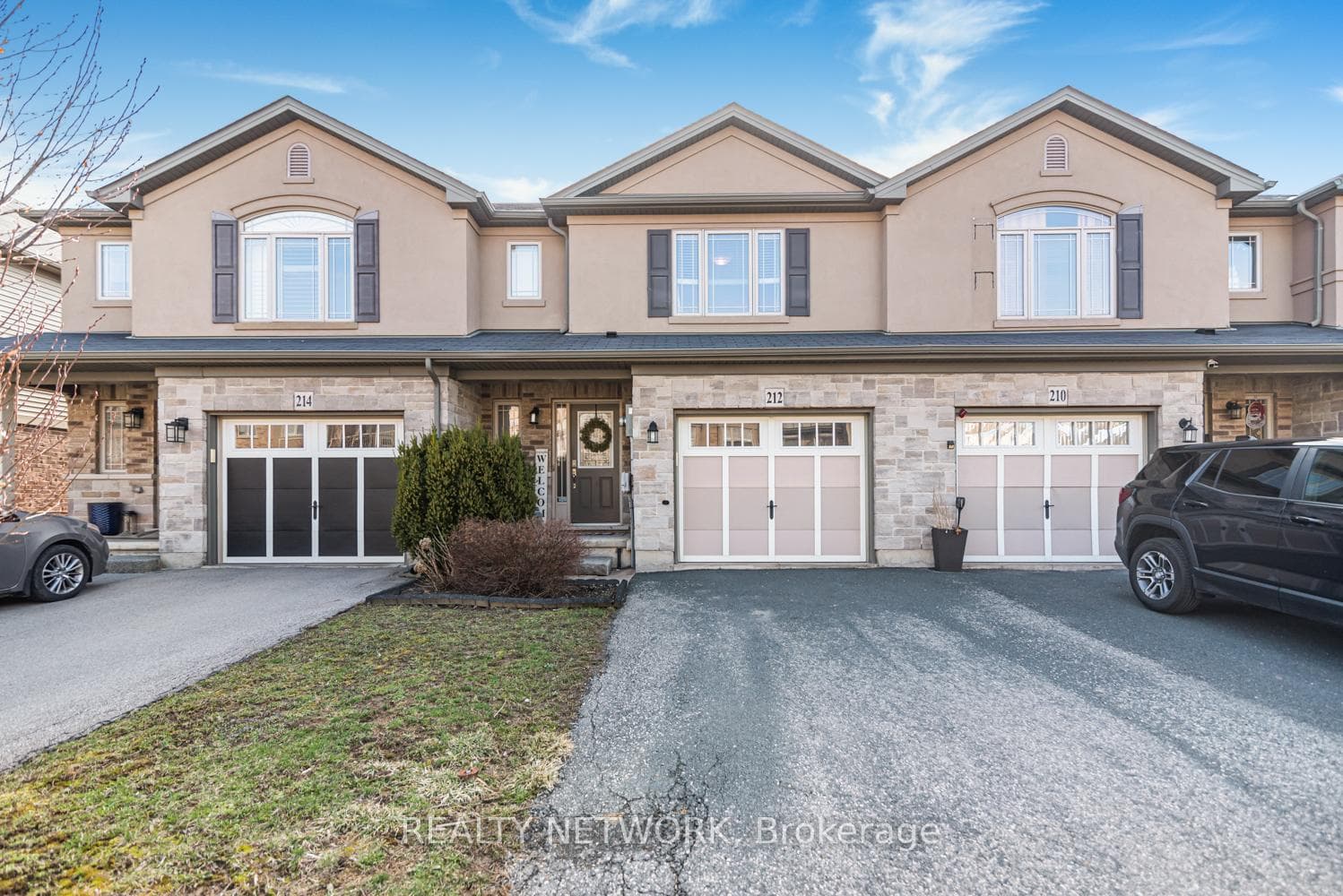 212 Westbank Trail, Hamilton, ON L8J 0G8 - Photo 1