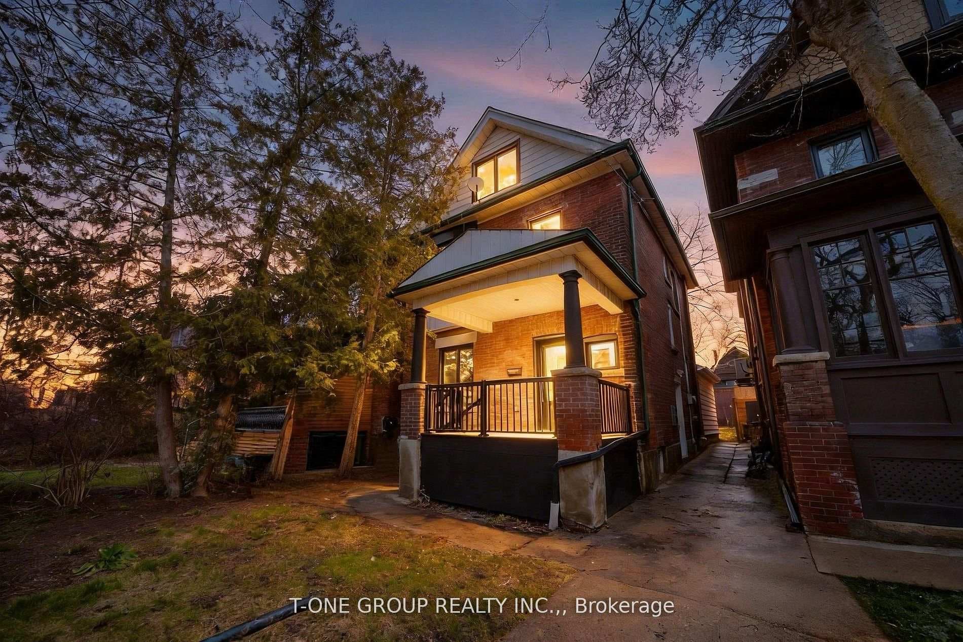 177 Glendale Avenue, High Park / Junction / Roncesvalles, ON M6R 2T4 - Photo 1