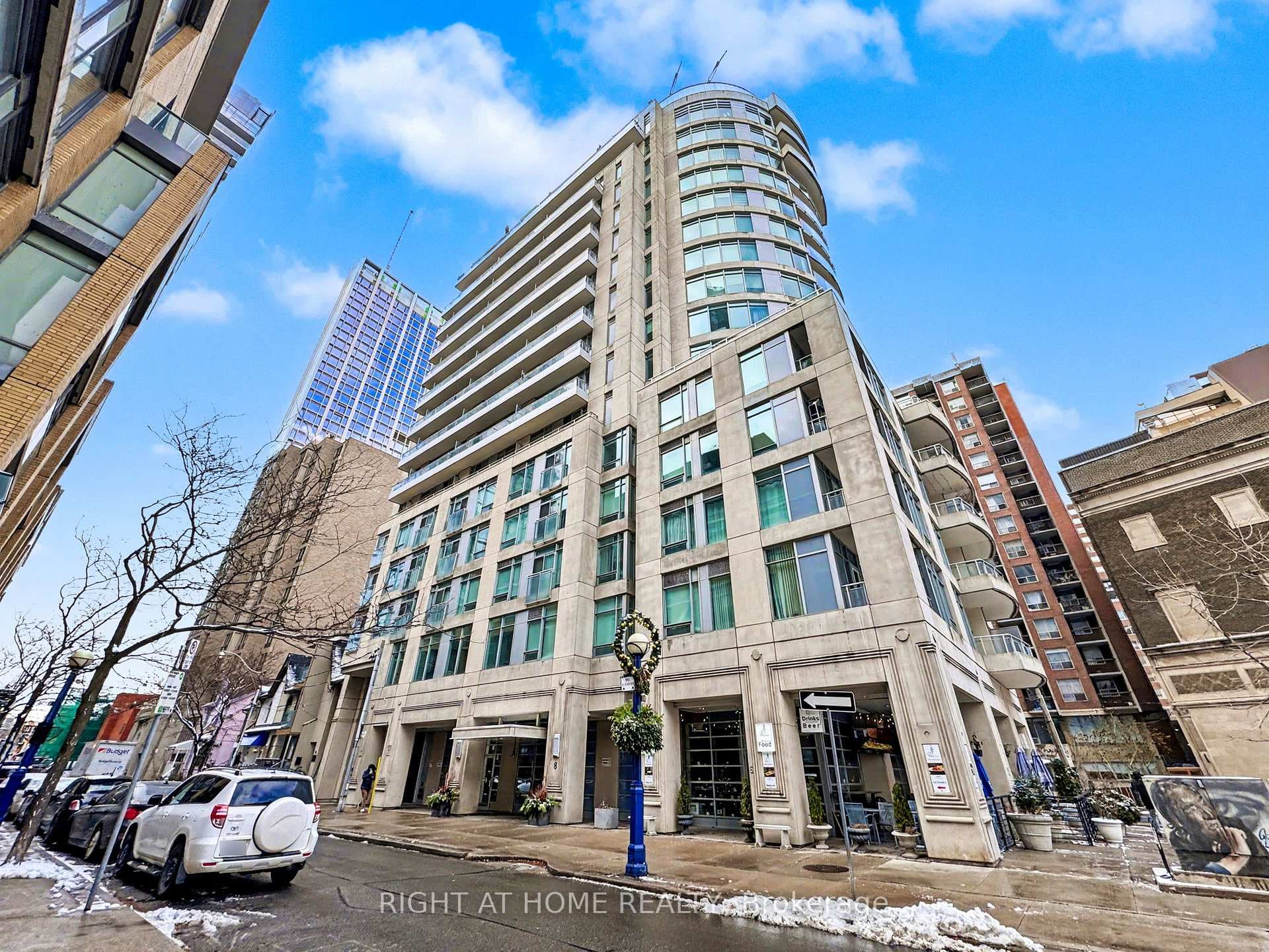 8 Scollard Street Unit 1308, Annex / Yorkville / Summerhill, ON M5R 1M2 - Photo 1