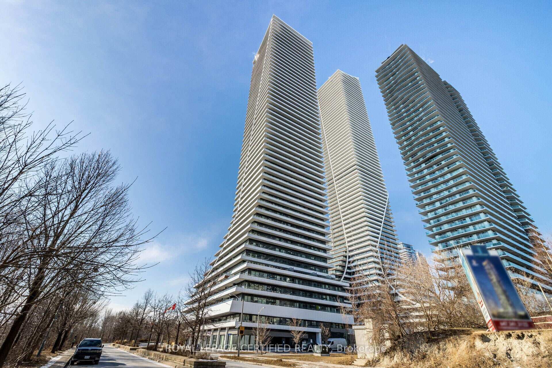 20 Shore Breeze Drive Unit 4701, Liberty Village / Parkdale / South Parkdale, ON M8V 0C7 - Photo 1