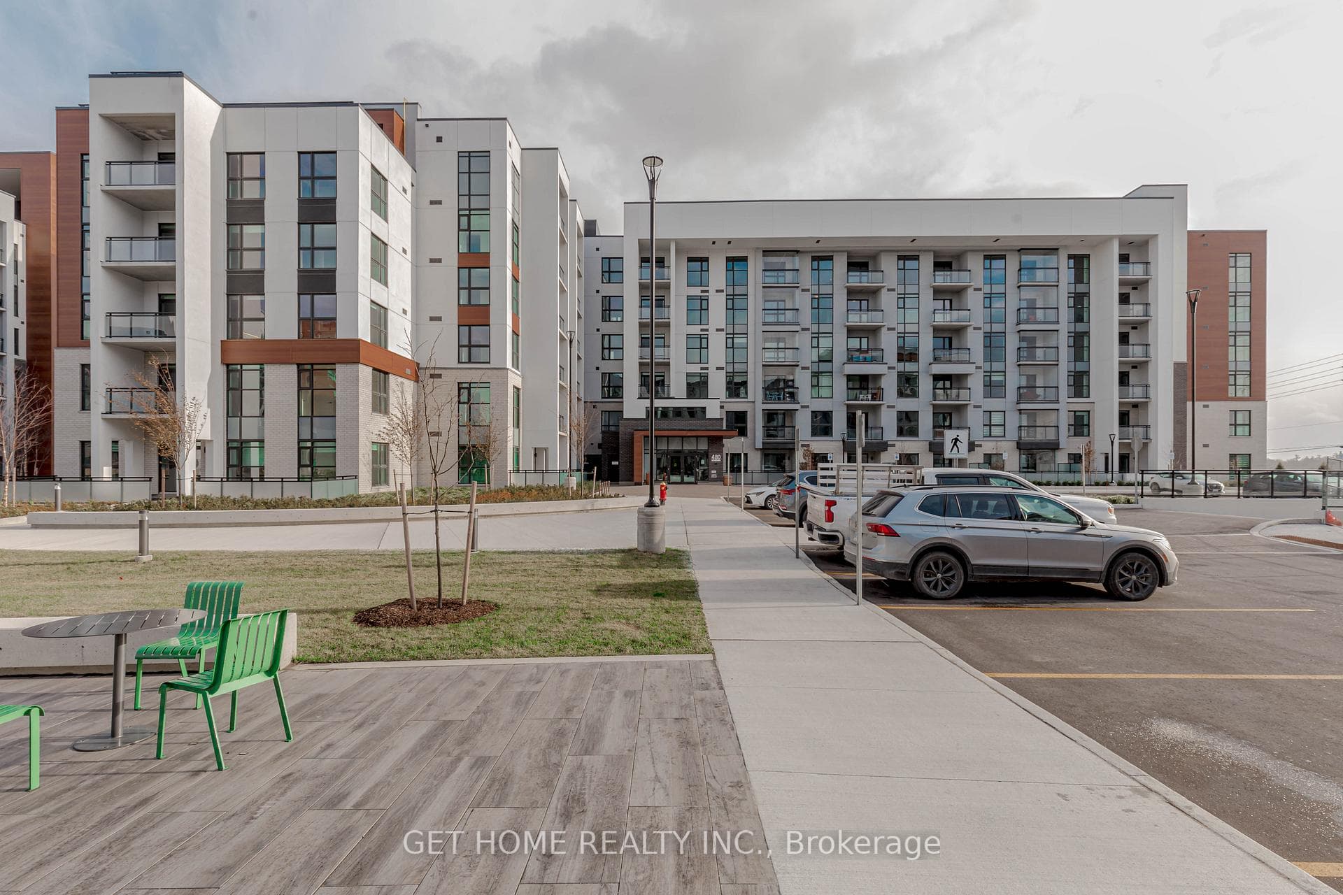 480 GORDON KRANTZ Avenue Unit 411, Milton, ON L9E 1Z4 - Photo 1