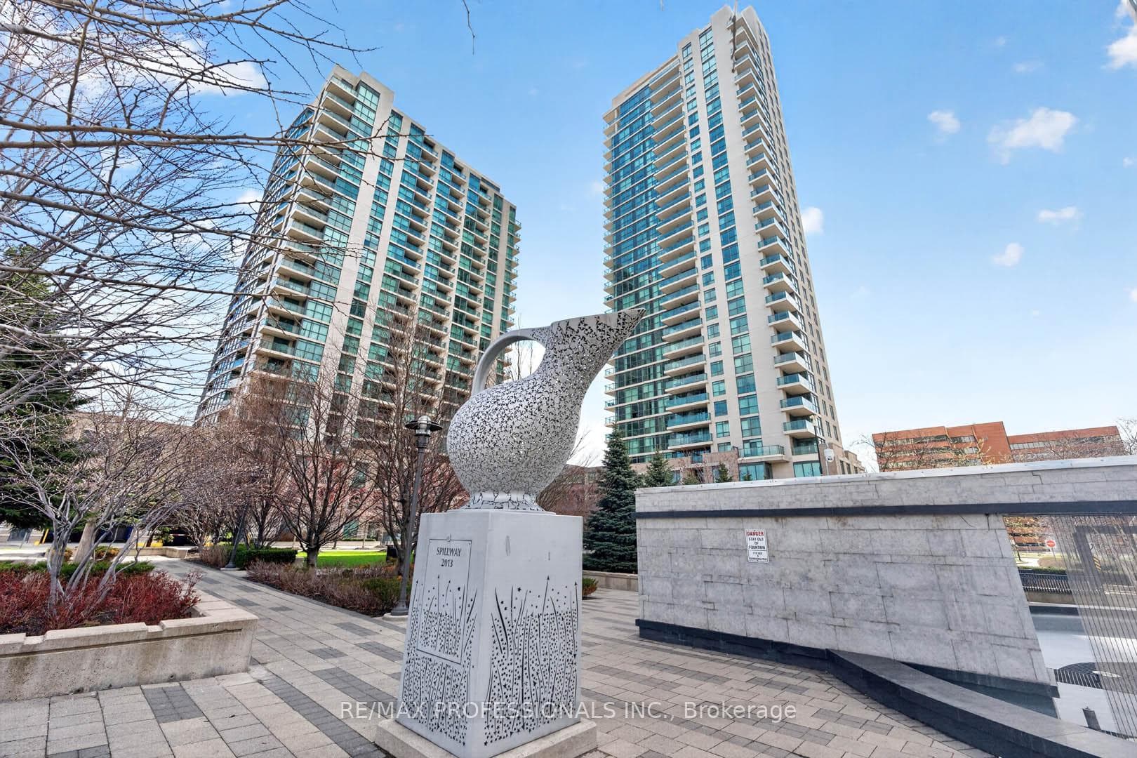 215 Sherway Gardens Road Unit 2010, Etobicoke (Islington / Rexdale), ON M9C 0A4 - Photo 1