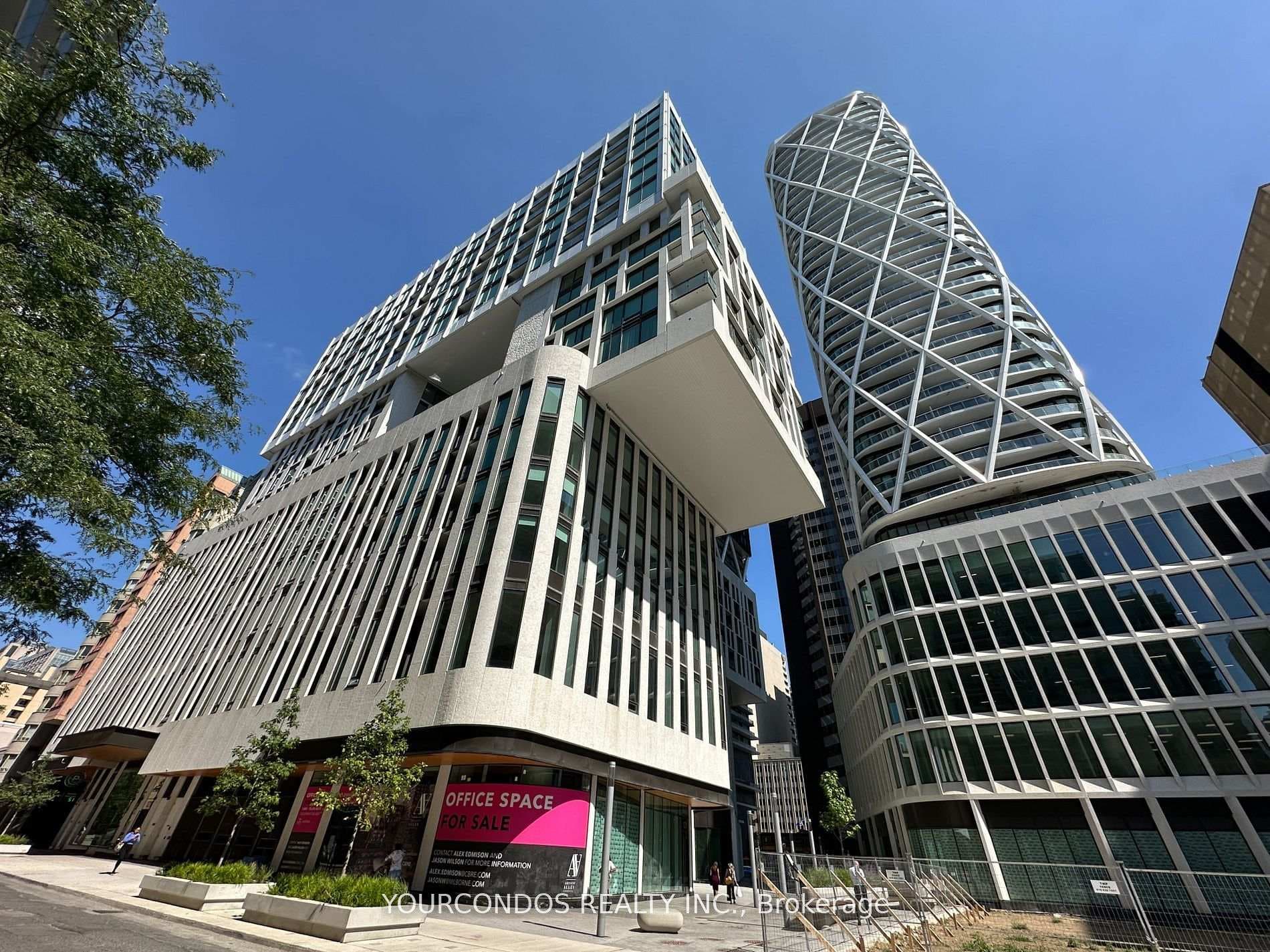 121 St Patrick Street Unit 1518, Downtown Toronto / Waterfront, ON M5T 0B8 - Photo 1