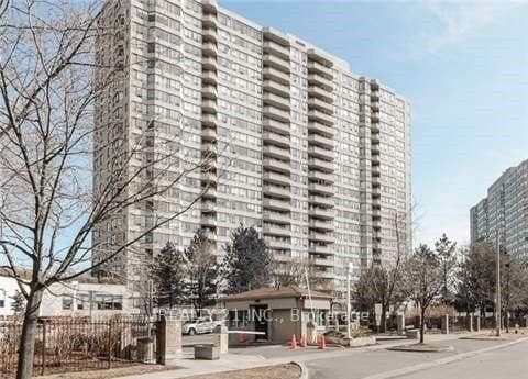 3 Greystone Walk Drive Unit 821, Dorset Park / Kennedy Park, ON M1K 5J4 - Photo 1