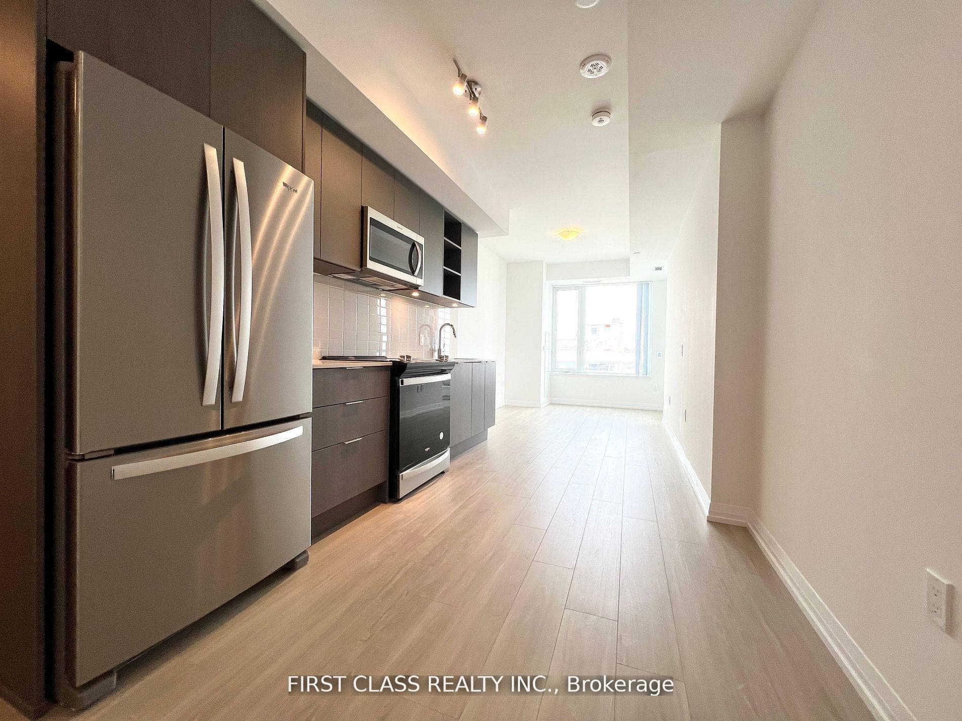 50 Dunfield Avenue Unit 2920, Leaside / Davisville, ON M4S 0E4 - Photo 1
