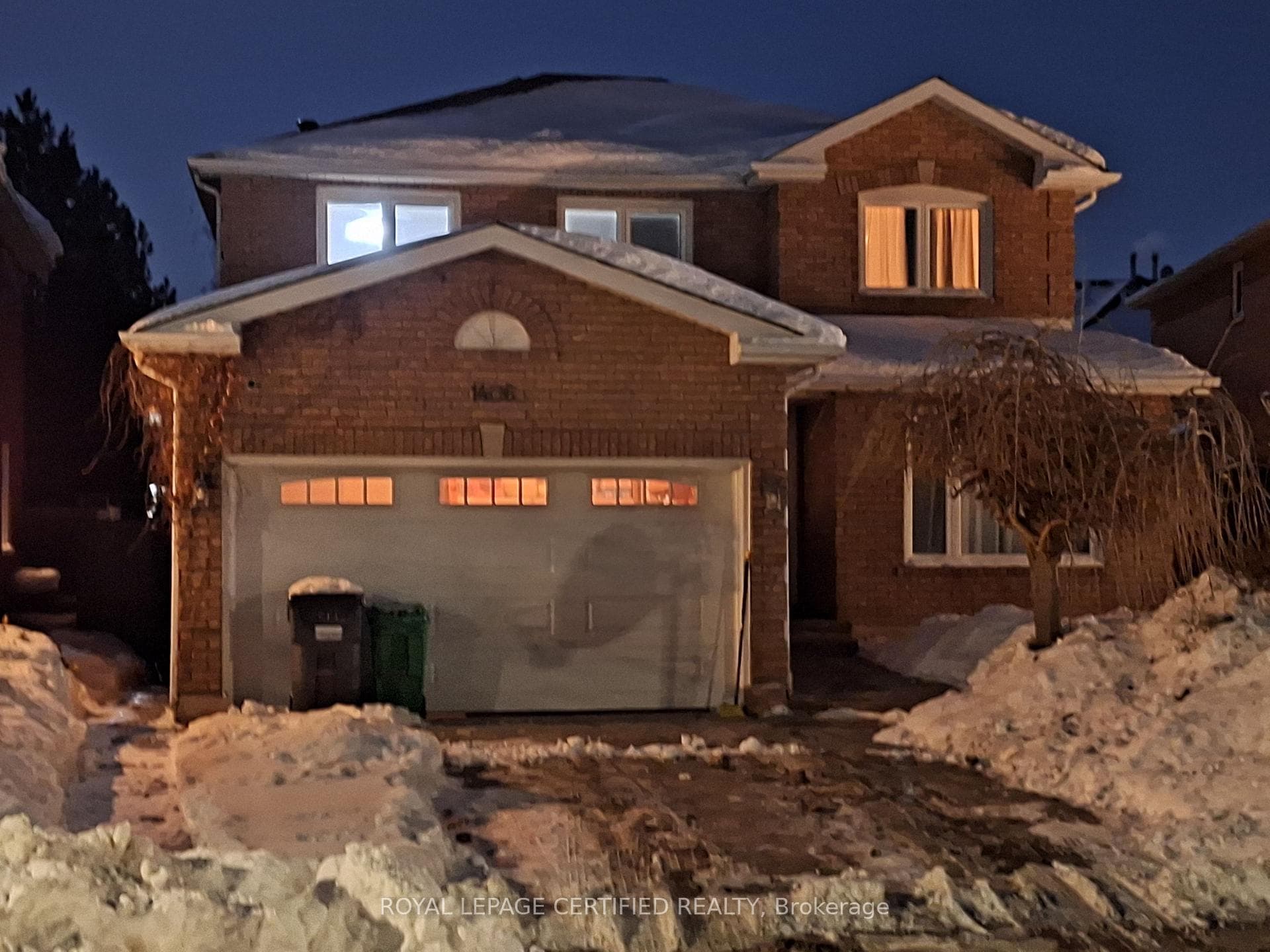 1406 Emerson Lane, Mississauga, ON L5V 1L7 - Photo 1