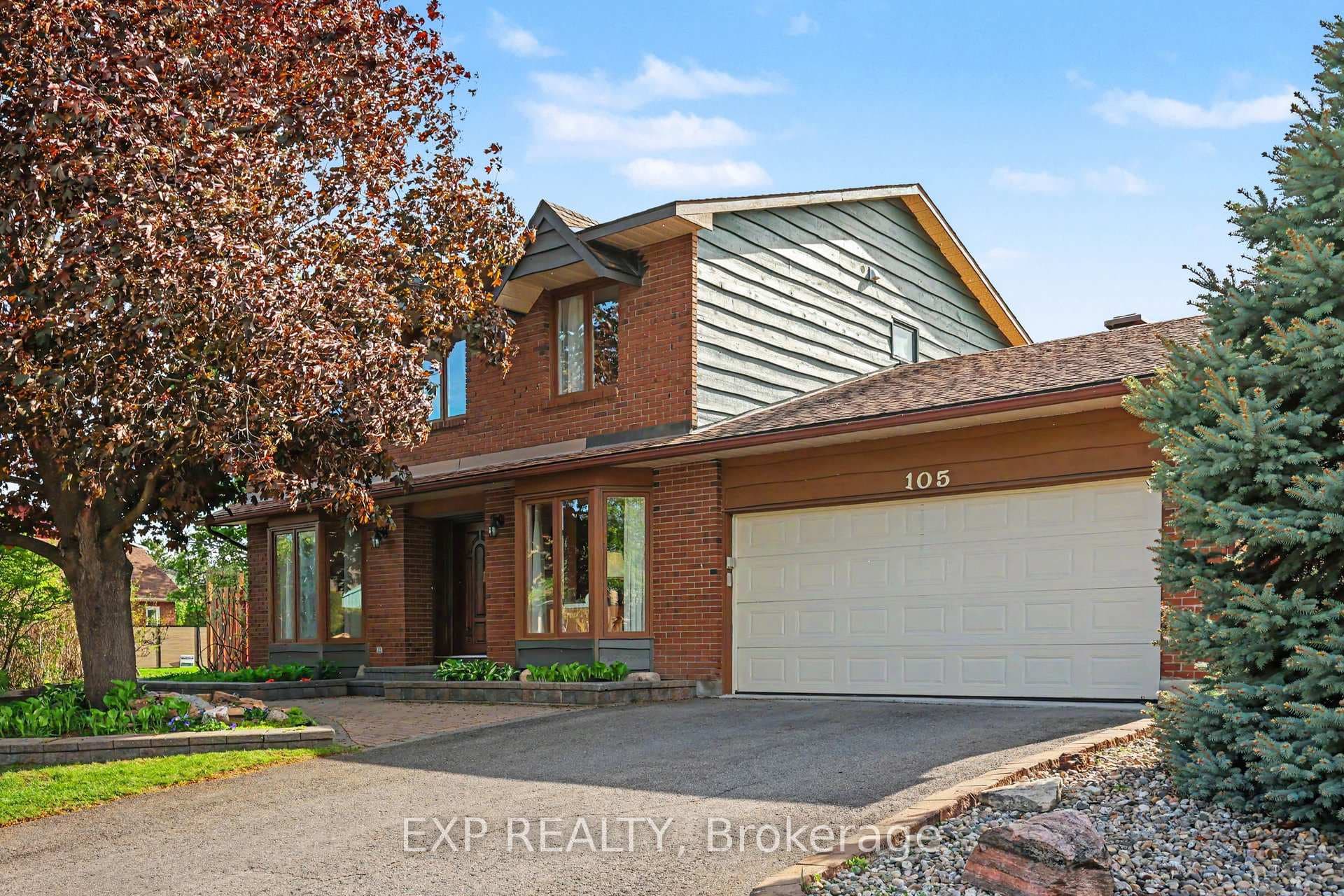 105 Country Club Drive, Hunt Club - Windsor Park Village and Area, ON K1V 0B4 - Photo 1