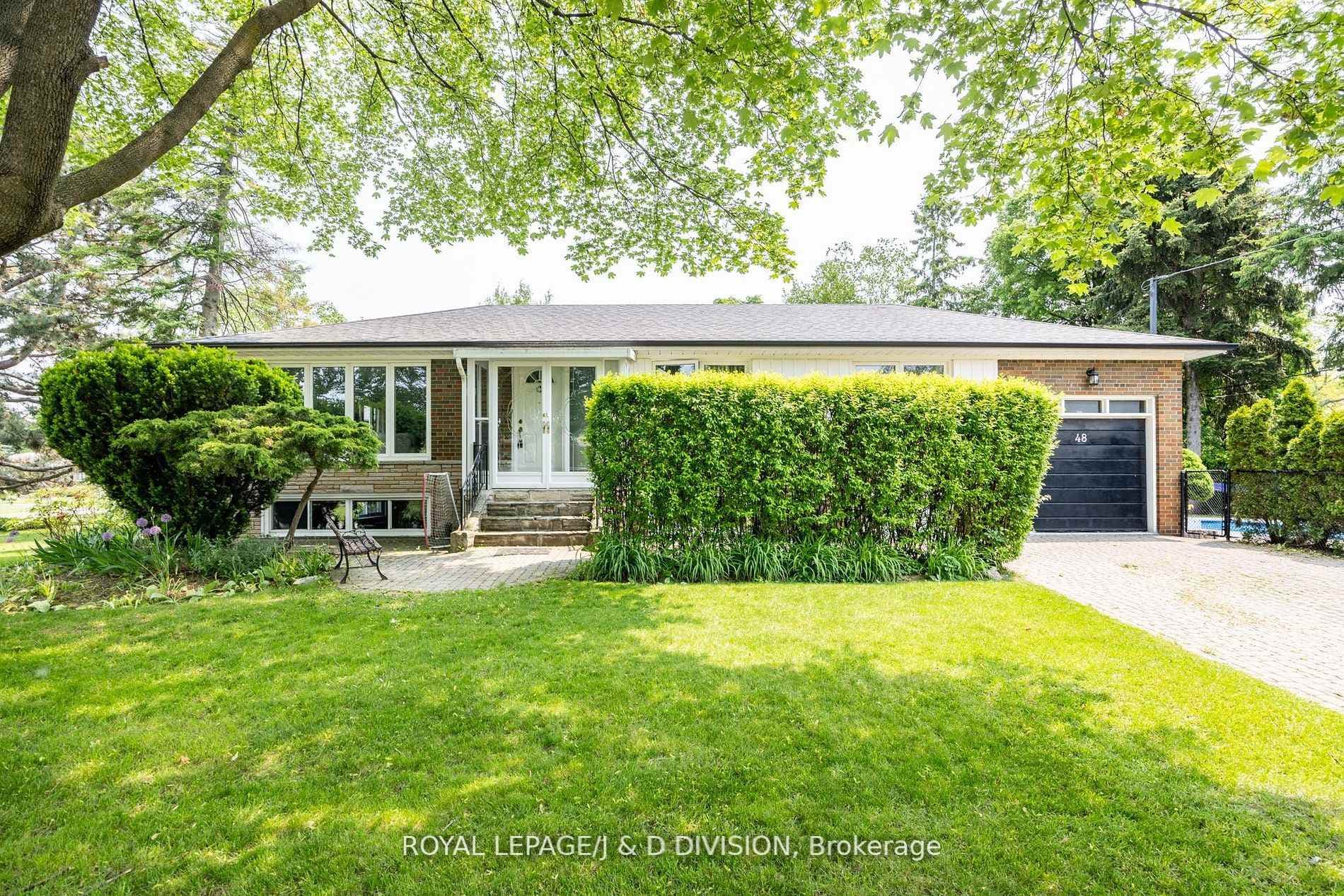 48 Greengrove Crescent, Don Mills / Parkwoods / Victoria Village, ON M3A 1H9 - Photo 1