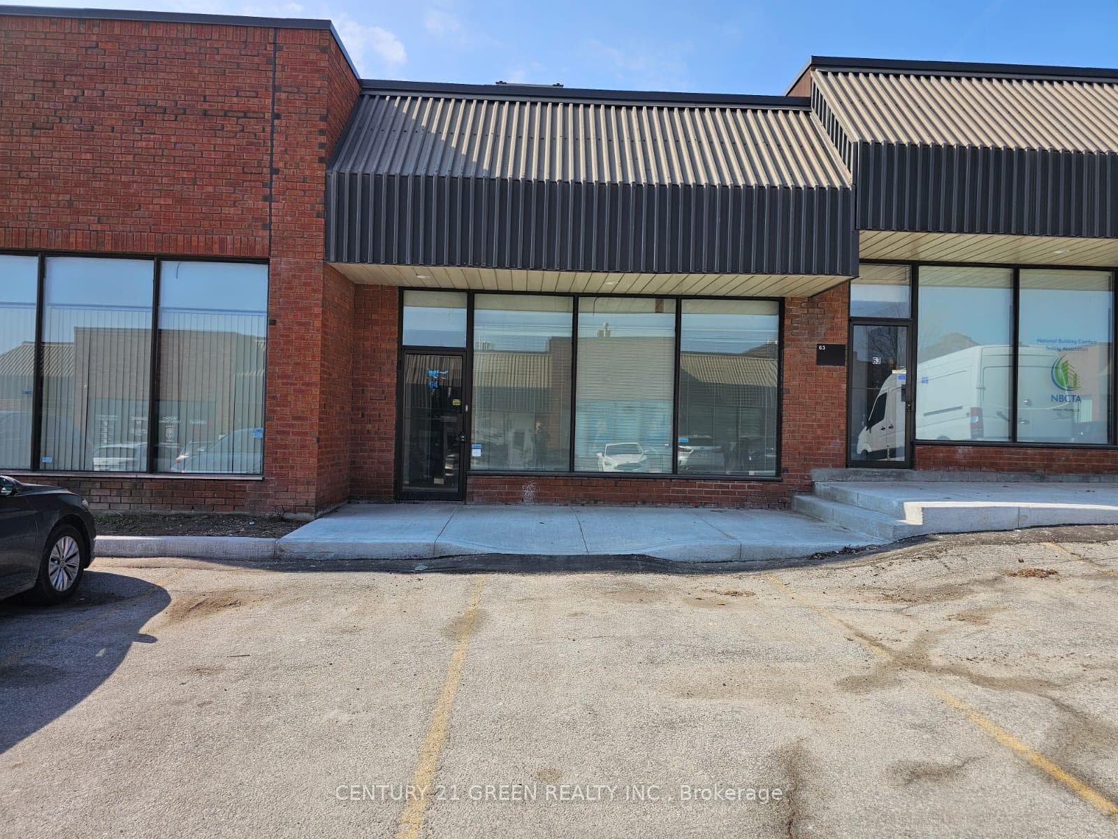 5359 Timberlea Boulevard Unit 64, Mississauga, ON L4W 4N5 - Photo 1