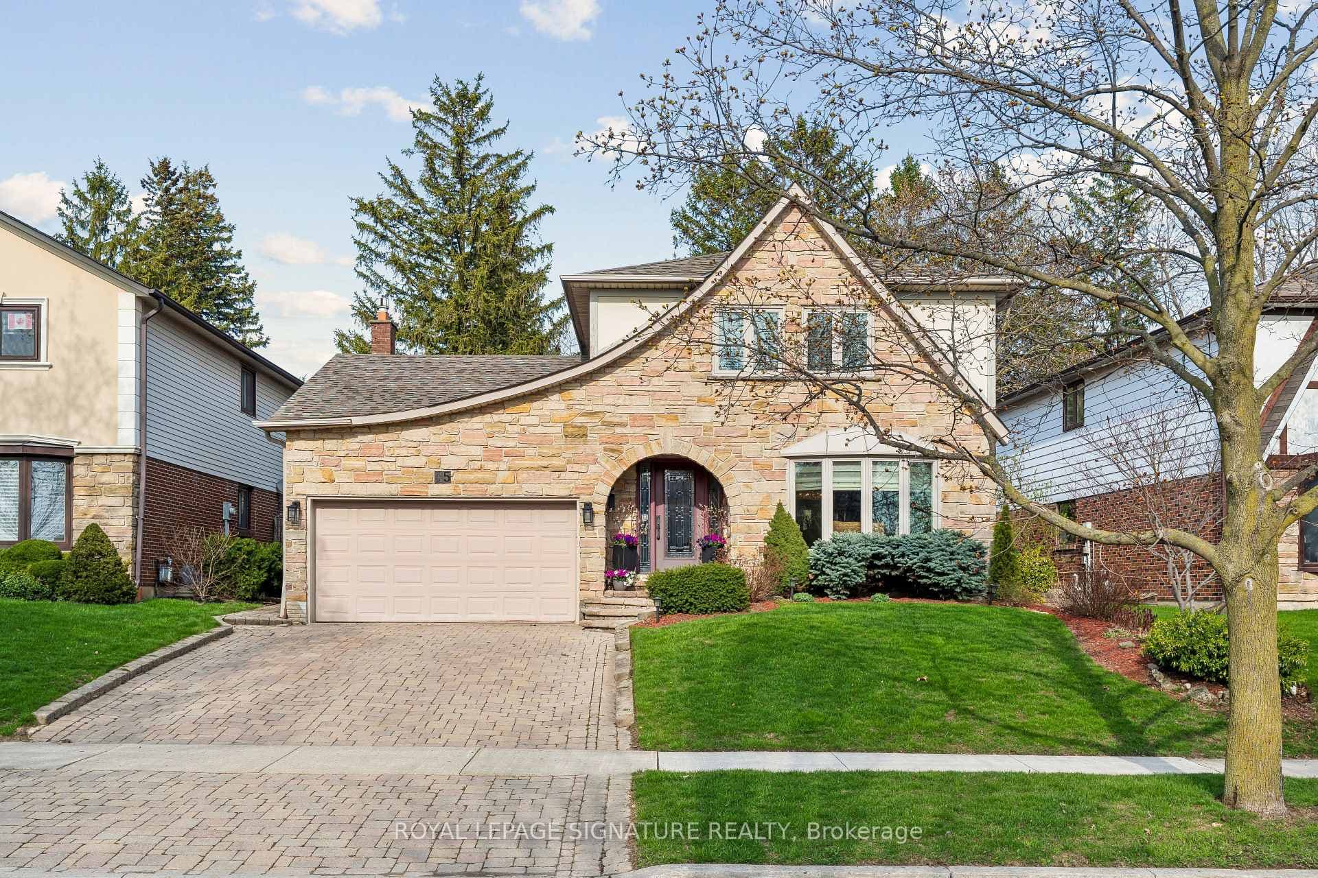 35 Ranchdale Crescent, Don Mills / Parkwoods / Victoria Village, ON M3A 2M1 - Photo 1