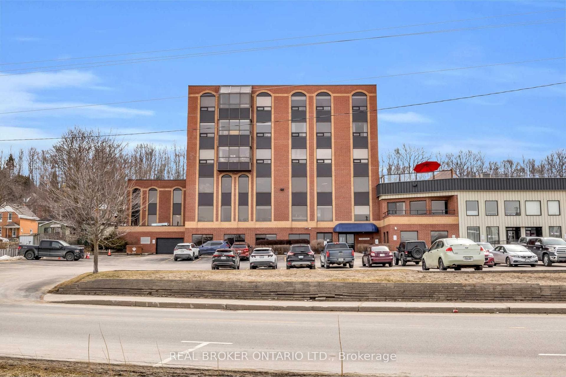 1717 2nd Avenue Unit 505, Owen Sound, ON N4K 6V4 - Photo 1