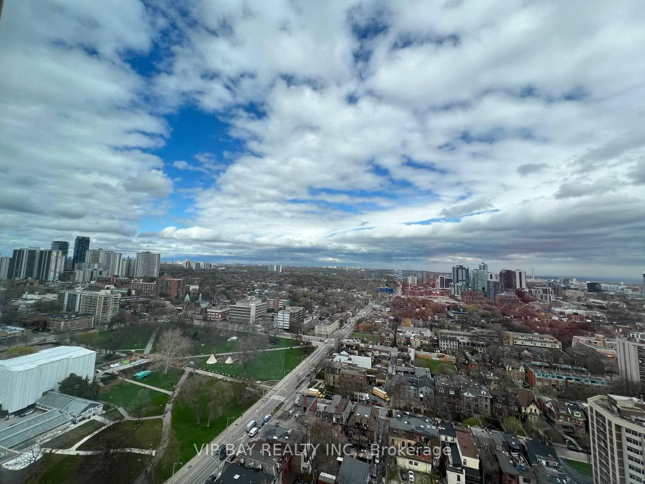 319 Jarvis Street Unit 2810, Regent Park / Cabbagetown / St. James Town, ON M5B 0C8 - Photo 1