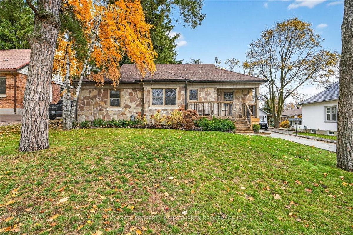 75 Dundonald Street, Barrie