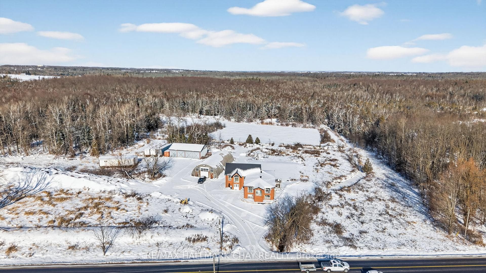2702 6th Line, Innisfil, ON L9S 4S4 - Photo 1