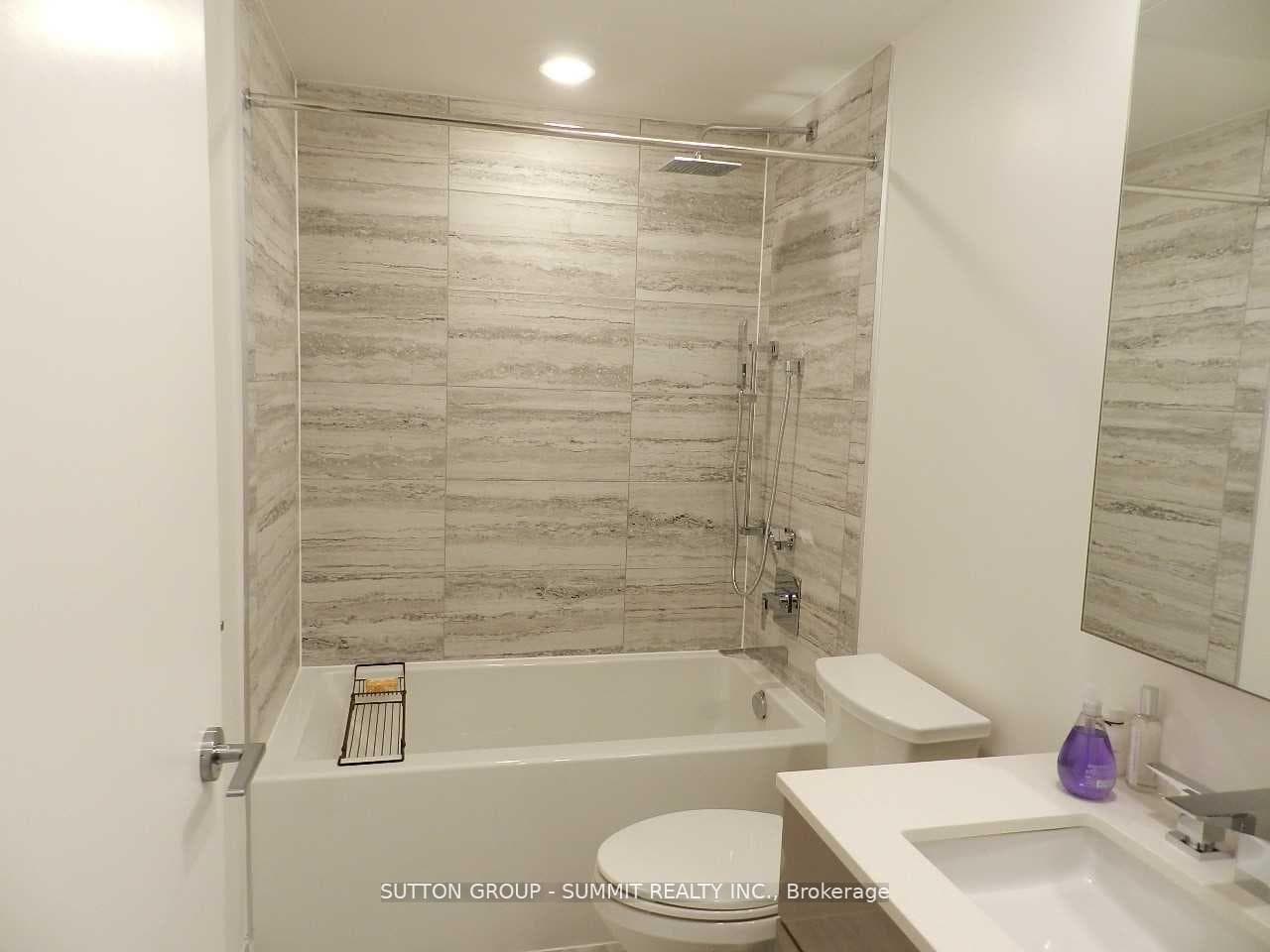 25 RICHMOND Street Unit 318, Toronto C08