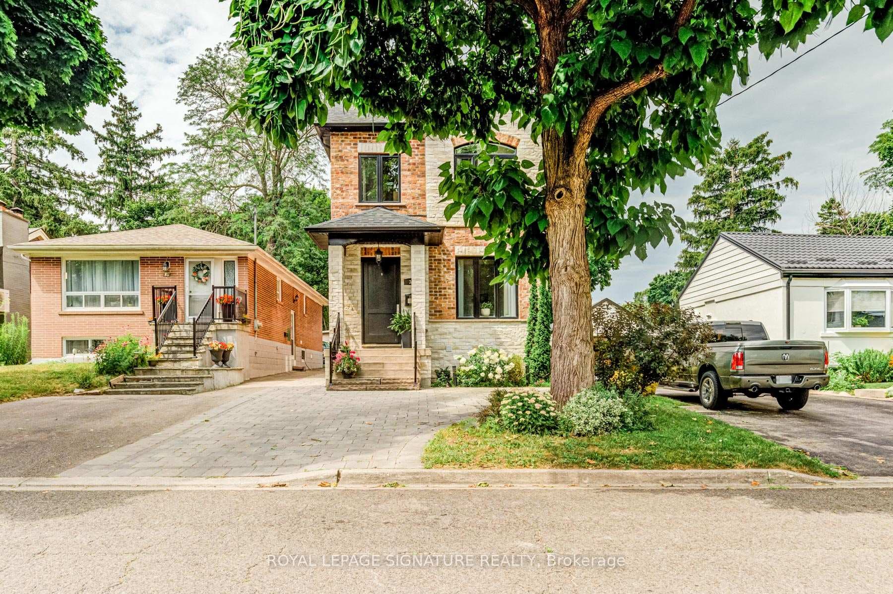 36 Roxaline Street Unit Bsmt, Etobicoke (Kingsview Village / Humber Heights), ON M9P 2Y9 - Photo 1