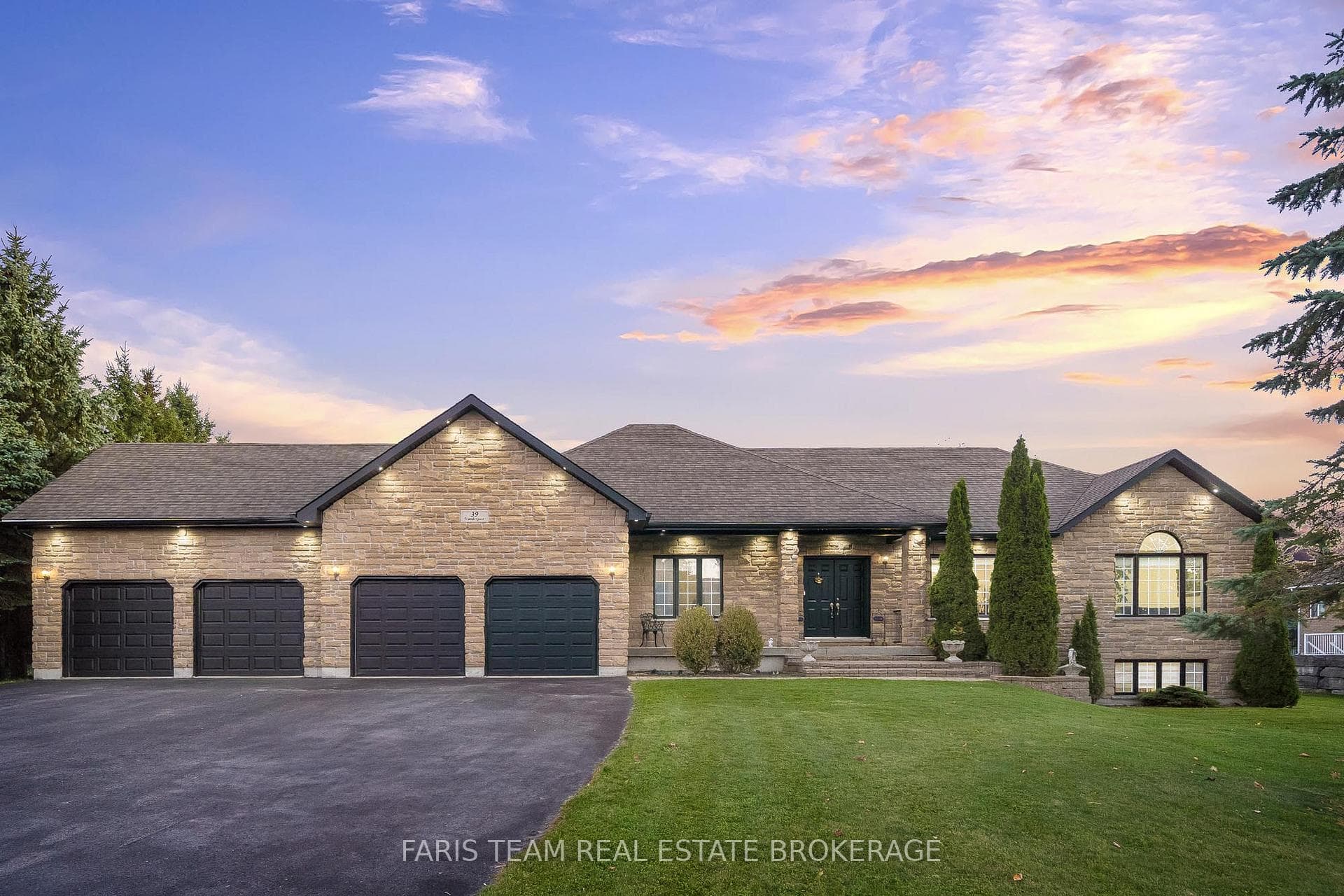 39 Vanderpost Crescent, Essa, ON L0L 2N0 - Photo 1