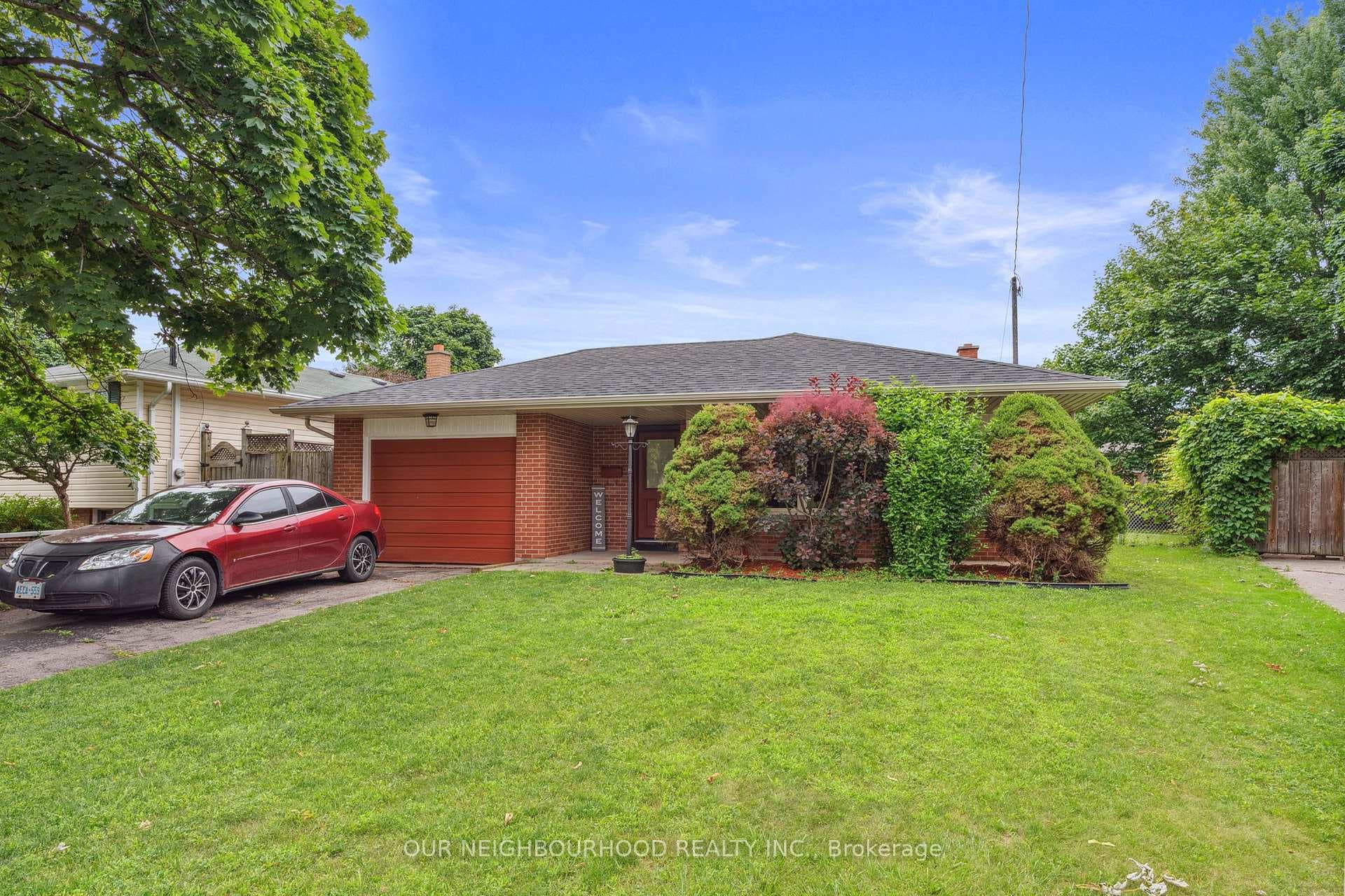 1223 Wakefield Crescent, Oshawa