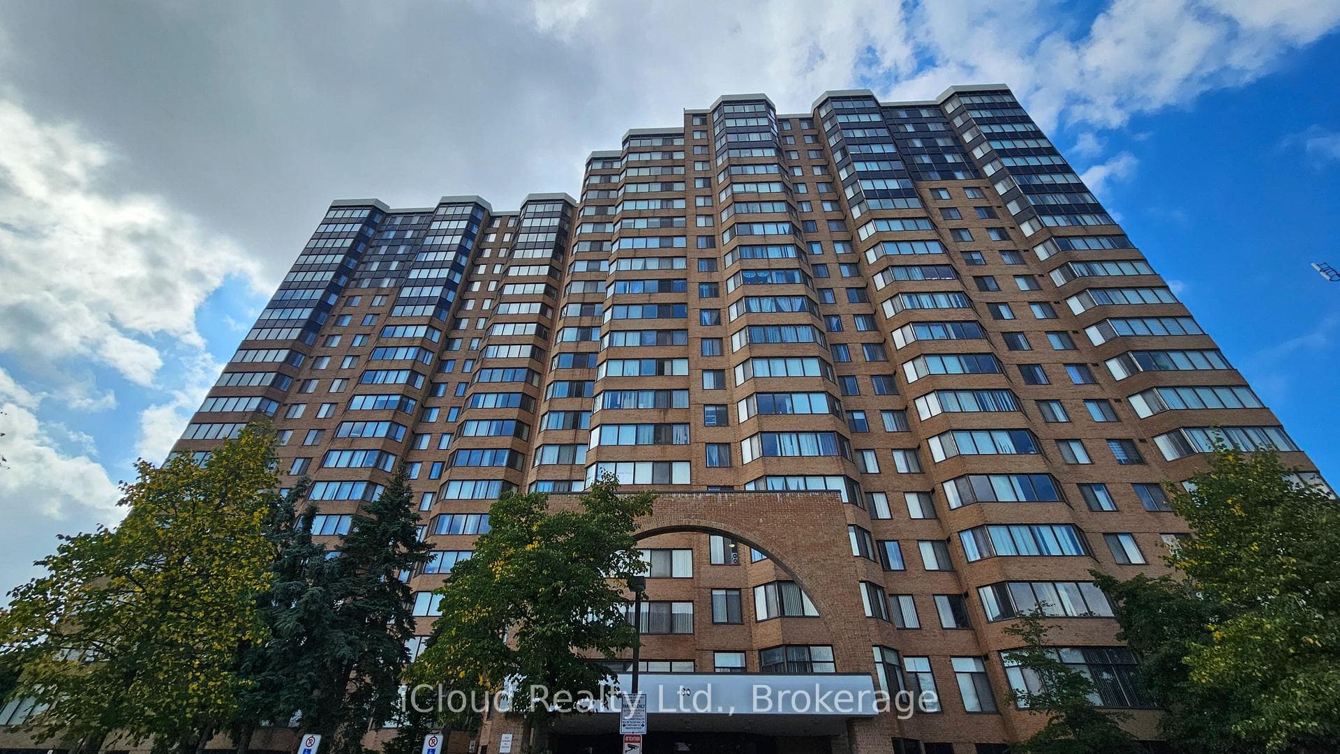 80 Alton Towers Circle Unit 602, Agincourt / Milliken, ON M1V 5E8 - Photo 1