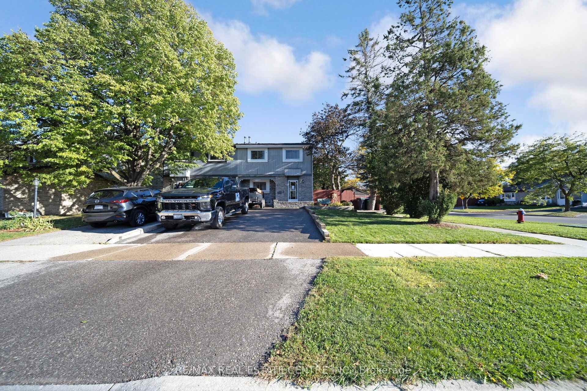 2 Charters Road, Brampton, ON L6V 2S5 - Photo 1