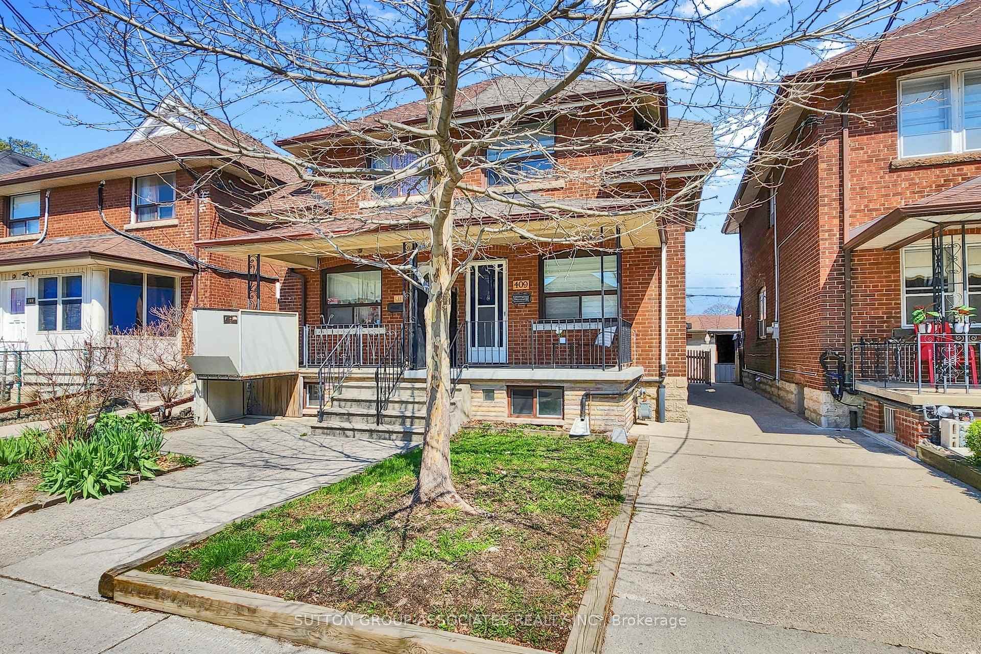 409 Christie Street, Annex / Yorkville / Summerhill, ON M6G 3C5 - Photo 1