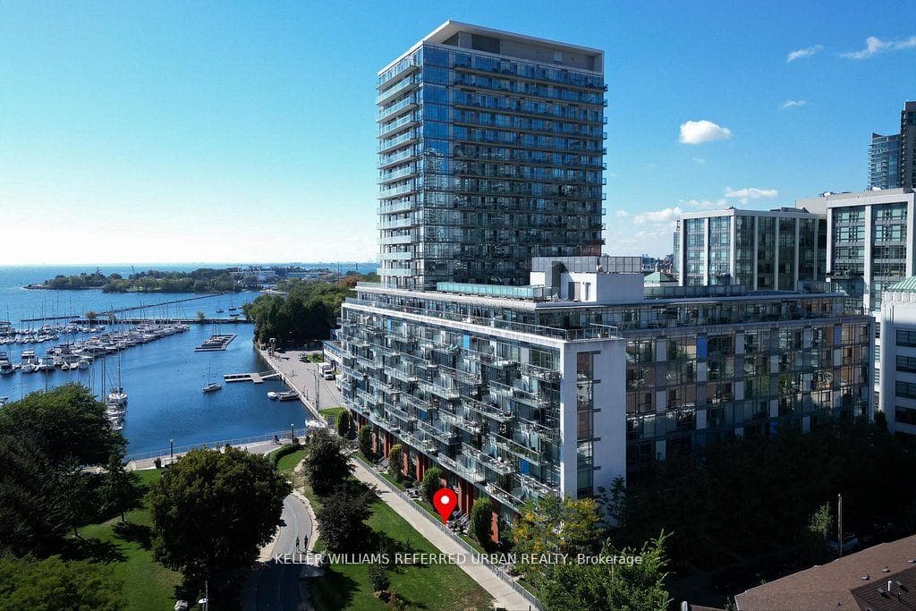 90 Stadium Road Unit TH115, Downtown Toronto / Waterfront, ON M5V 3W5 - Photo 1