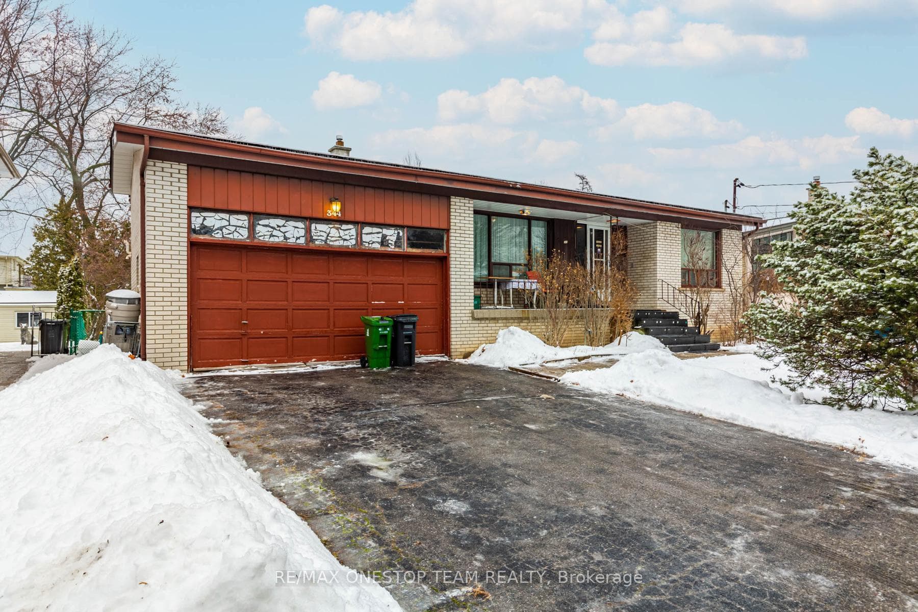 344 Pleasant Avenue, Thornhill / Willowdale, ON M2R 2R4 - Photo 1