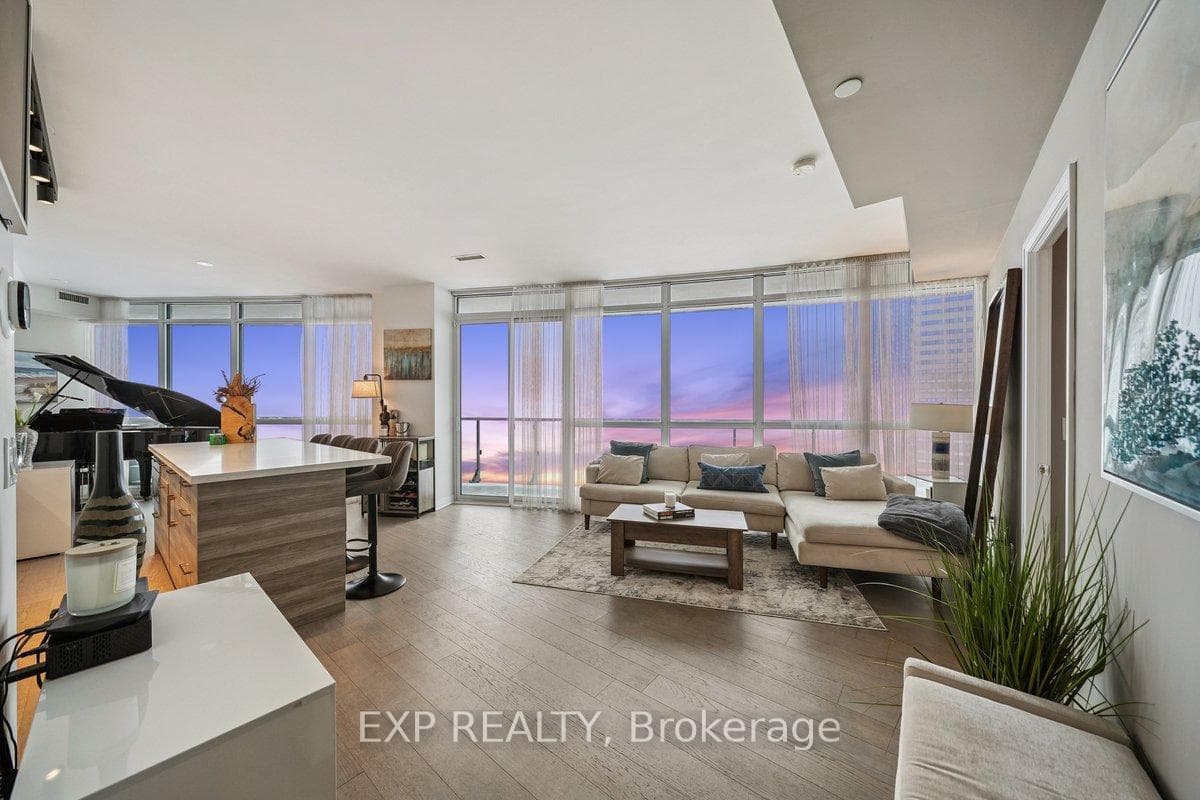 59 Annie Craig Drive Unit 3404, Liberty Village / Parkdale / South Parkdale, ON M8V 0C4 - Photo 1