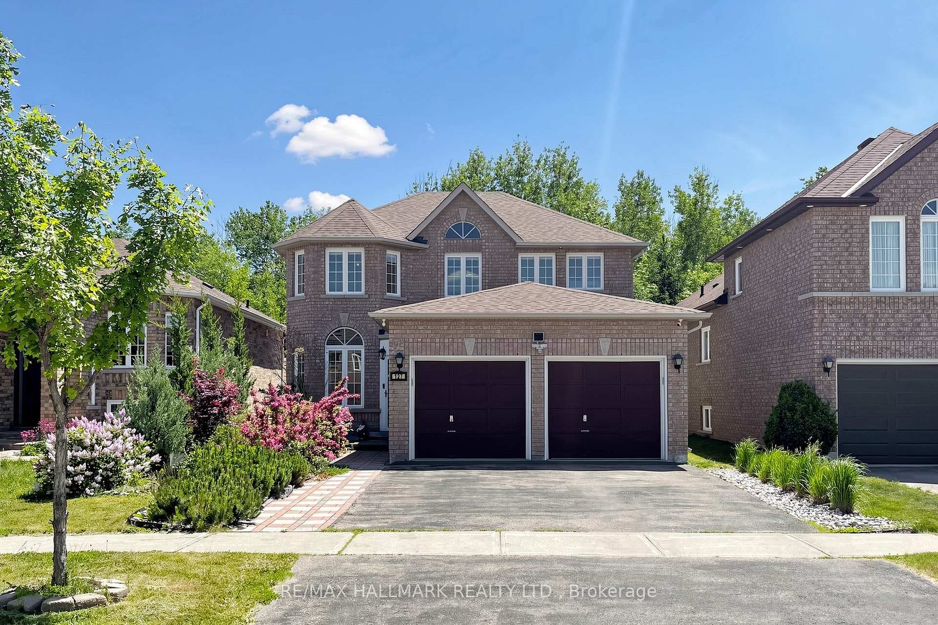 127 Humberland Drive, Richmond Hill, ON L4E 3Y7 - Photo 1