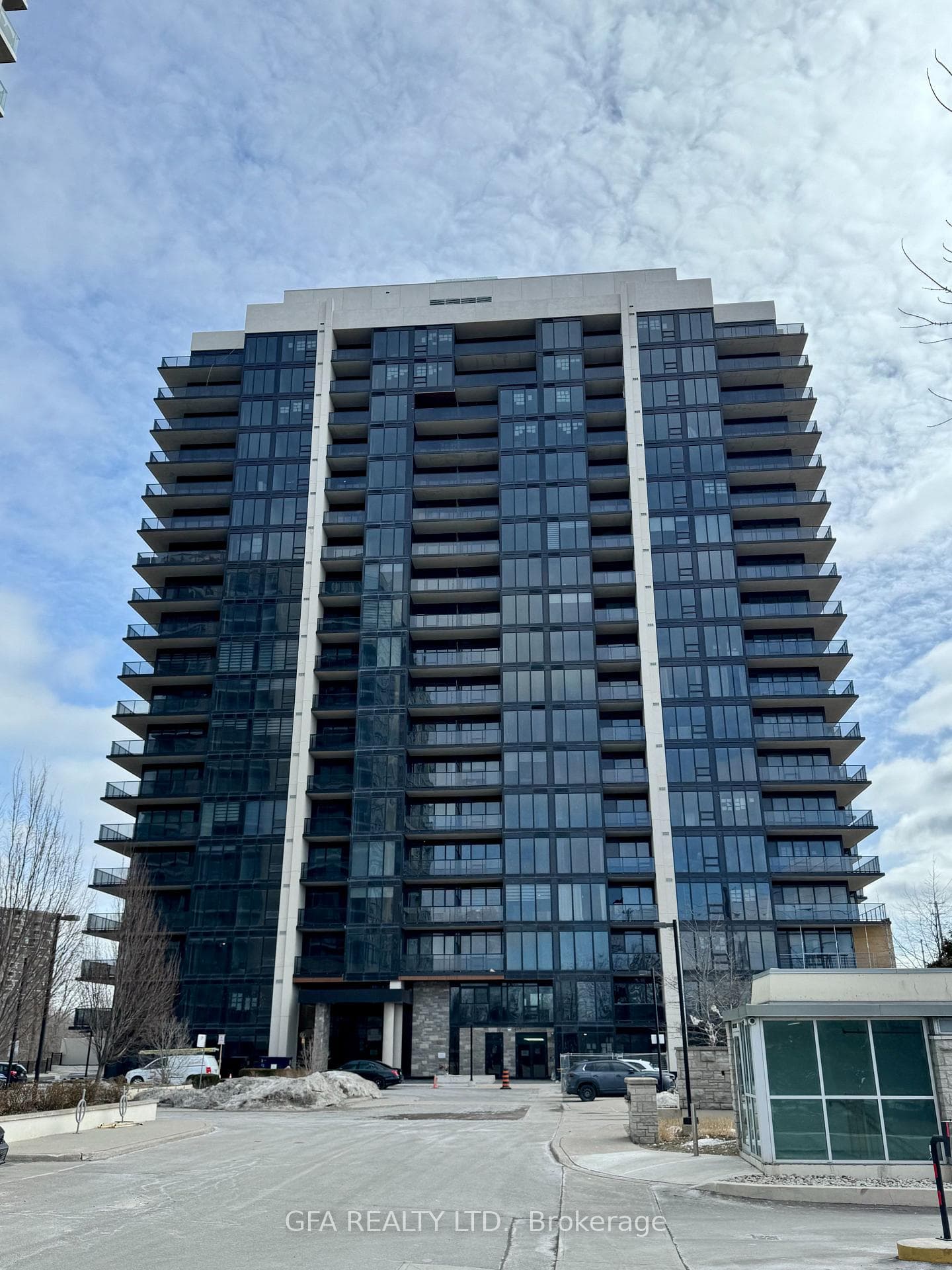 1035 Southdown Road Unit 707, Mississauga, ON L5J 0A2 - Photo 1