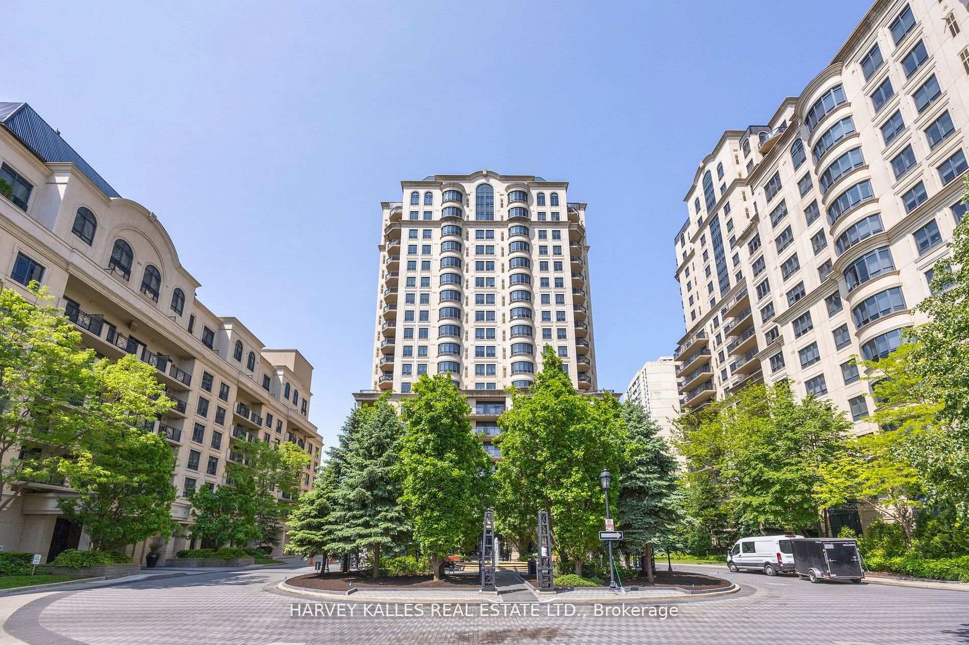660 Sheppard Avenue Unit 1602B, Hillcrest Village / Bayview Village, ON M2K 3E5 - Photo 1