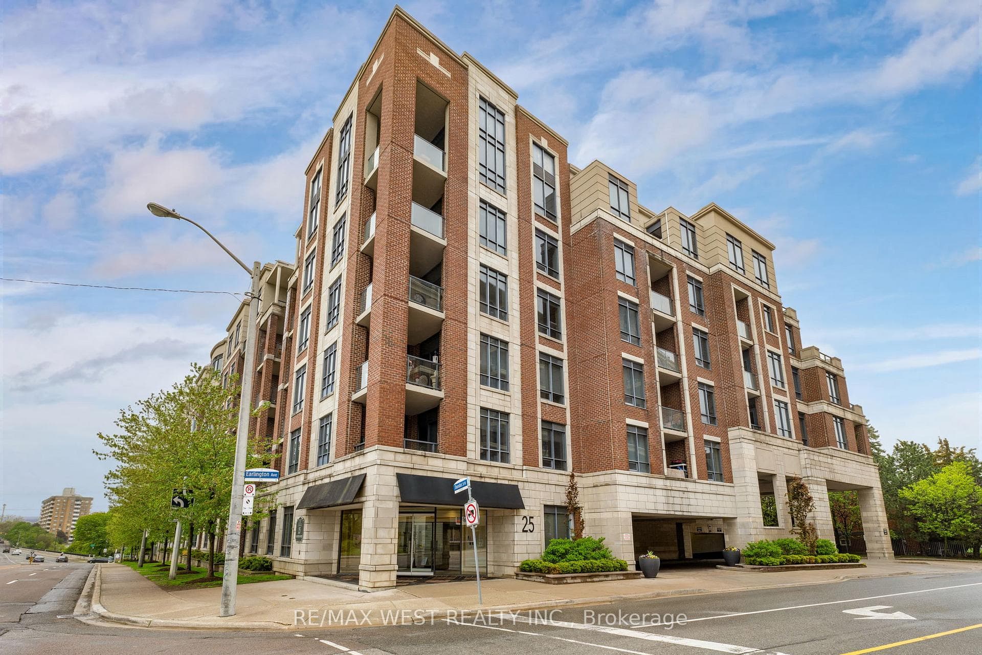 25 Earlington Avenue Unit 511, Etobicoke (Islington / Rexdale), ON M8X 3A3 - Photo 1