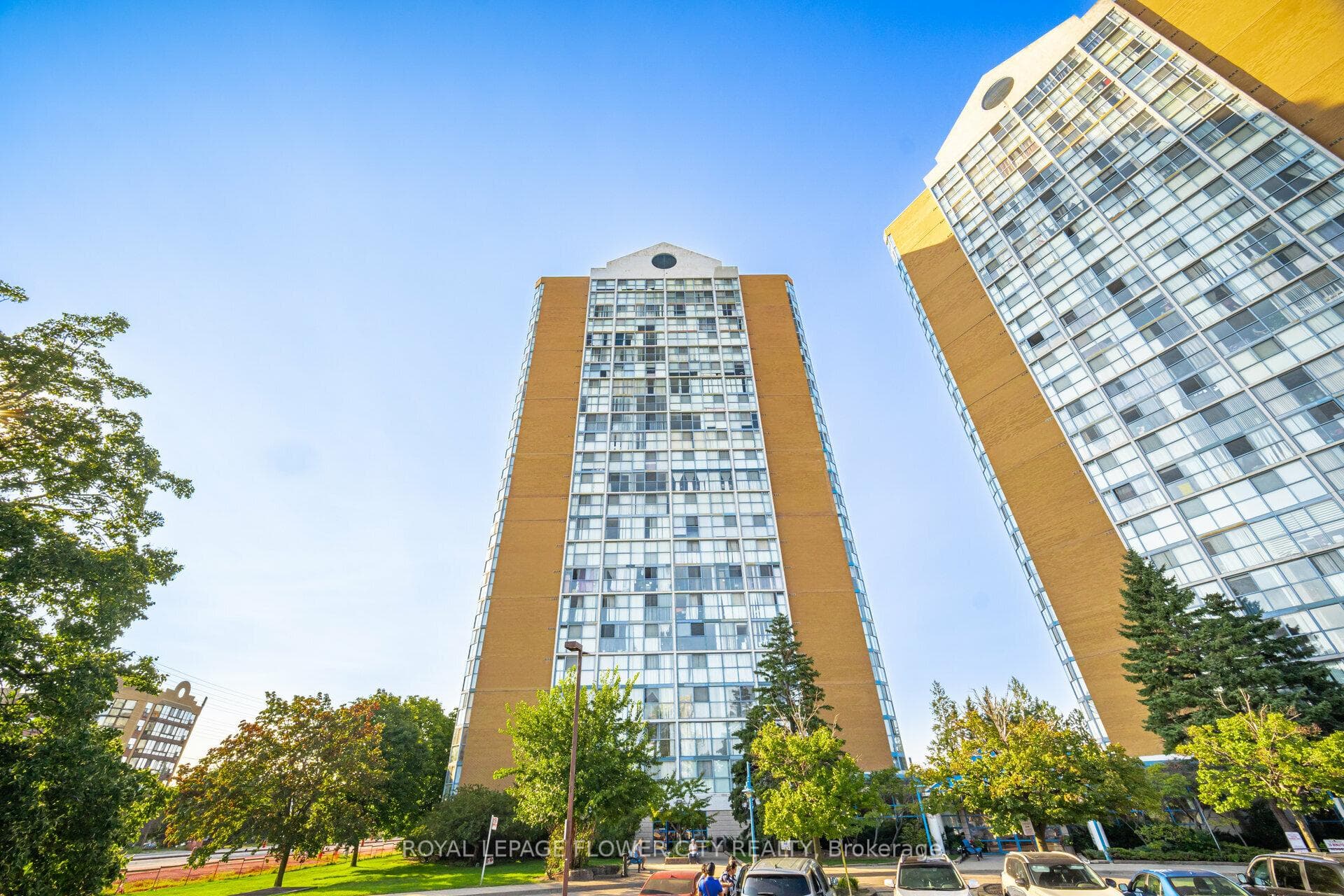 25 Trailwood Drive Unit 304, Mississauga, ON L4Z 3K9 - Photo 1