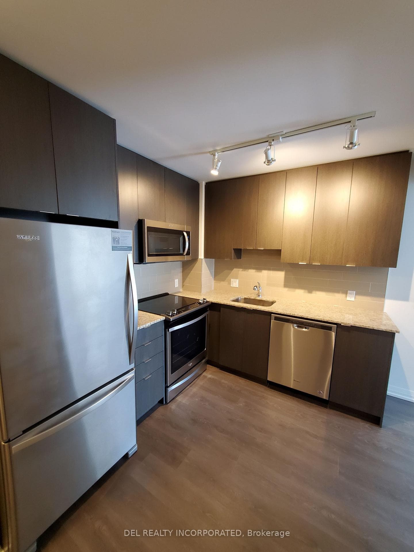 60 Ann O Reilly Road Unit 1761, Hillcrest Village / Bayview Village, ON M2J 0C8 - Photo 1