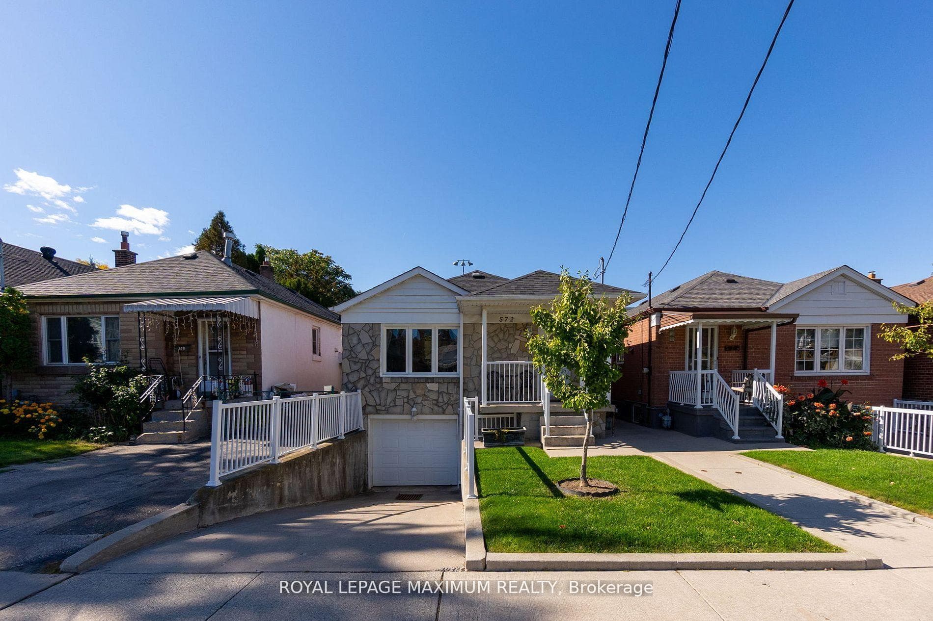 572 Northcliffe Boulevard, Forest Hill / Deer Park, ON M6E 3L7 - Photo 1