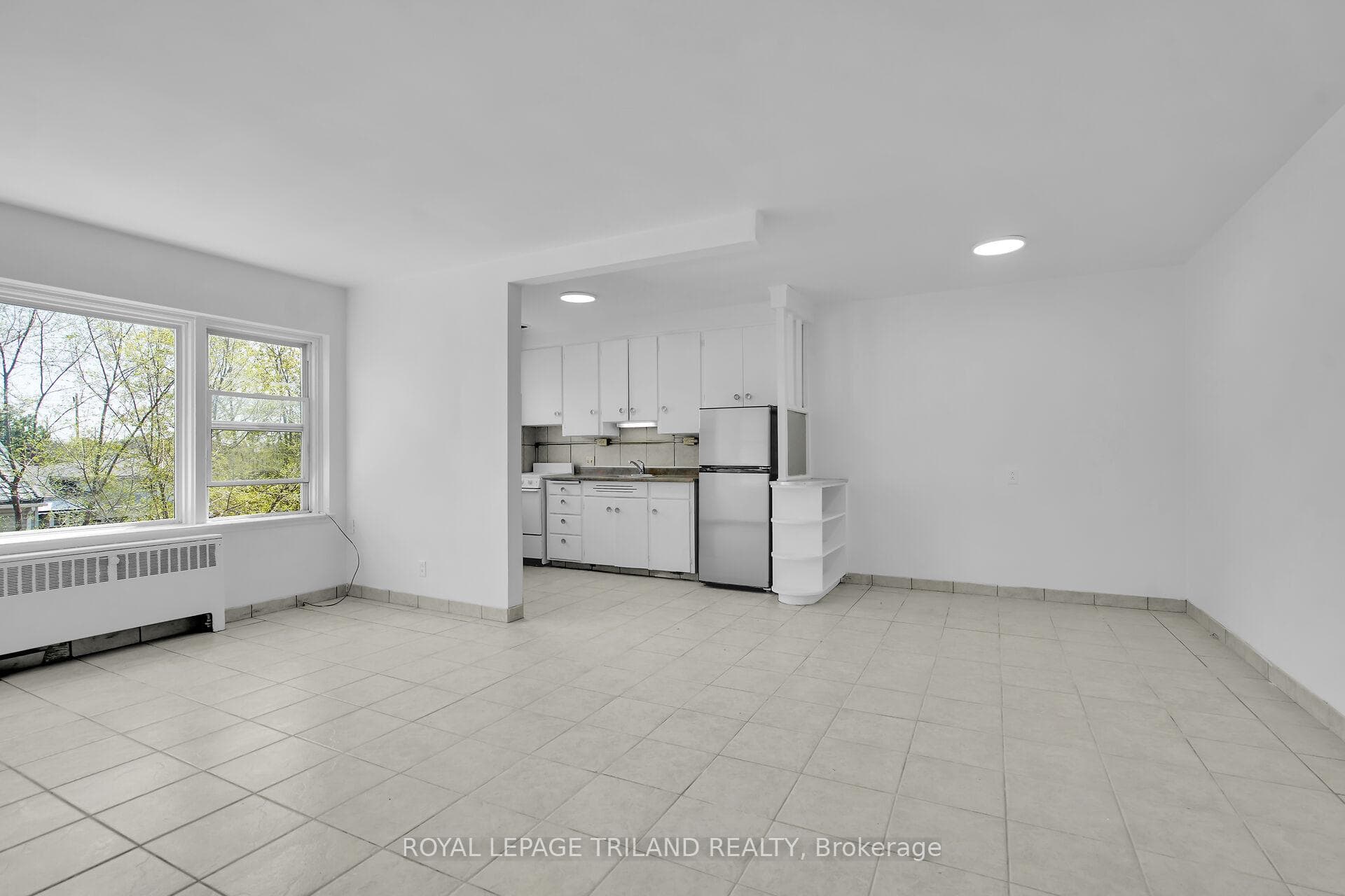 917 Hamilton Road Unit 20, London East, ON N5Z 1W3 - Photo 1
