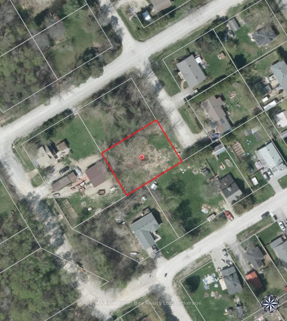 564 Keewatin Avenue, Tay, ON L0K 1R0 - Photo 1