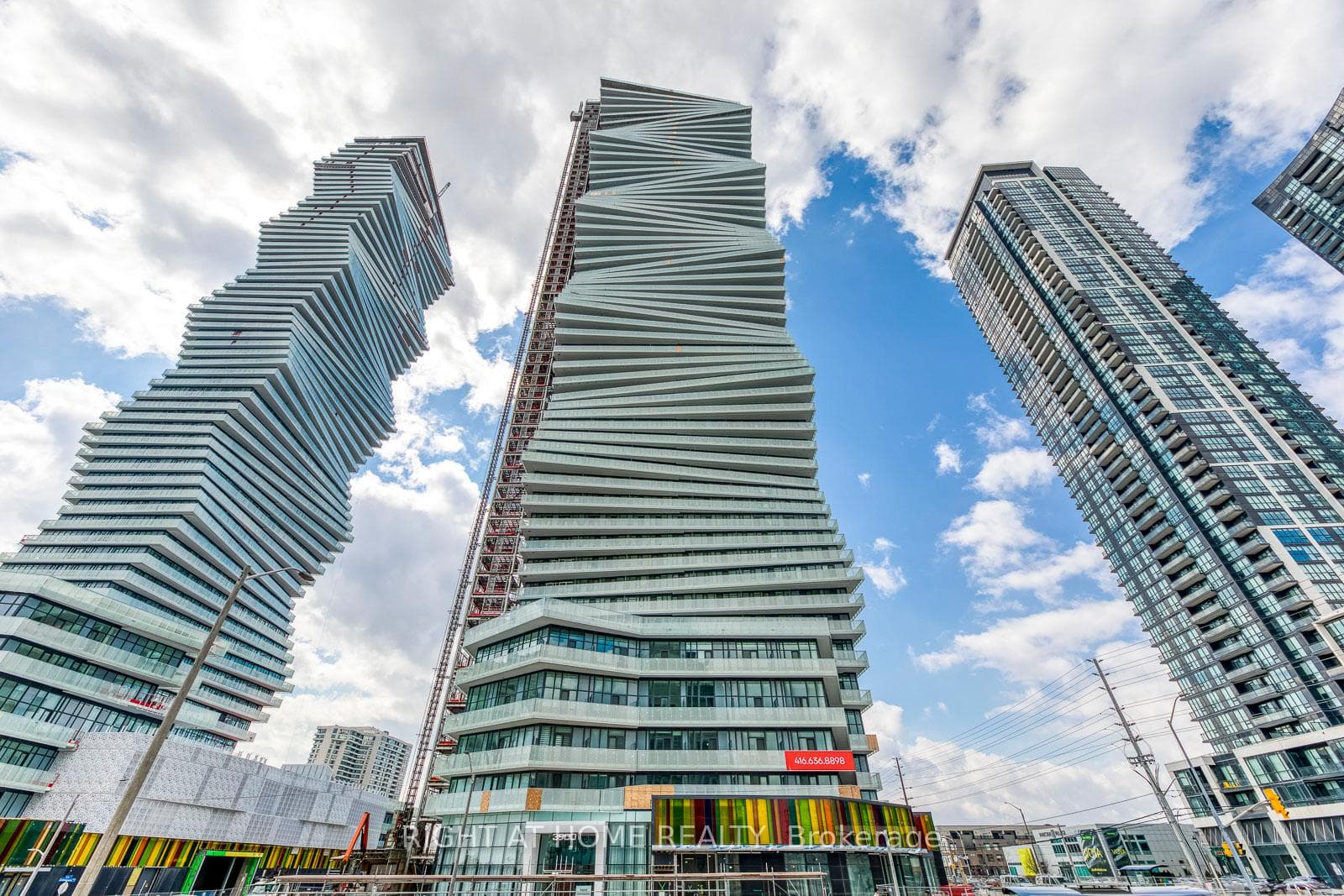 3900 Confederation Parkway Unit 2613, Mississauga, ON L5B 0M3 - Photo 1