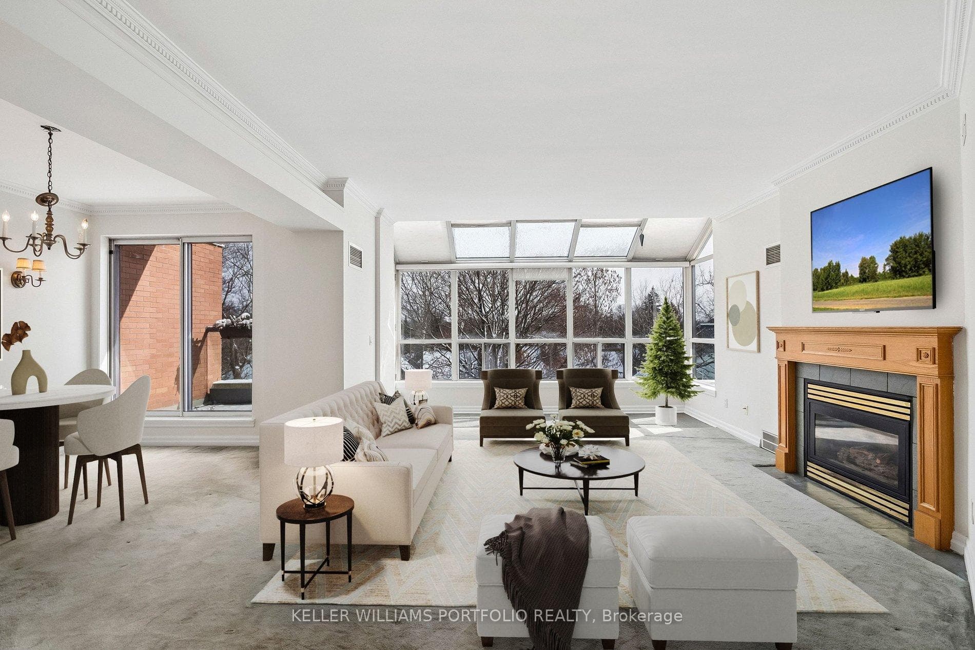 2727 Yonge Street Unit 702, Lawrence Park / Bedford Park, ON M4N 3R6 - Photo 1