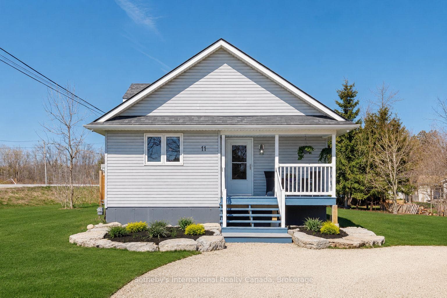 11 Stalker Street, Collingwood, ON L9Y 3Z1 - Photo 1