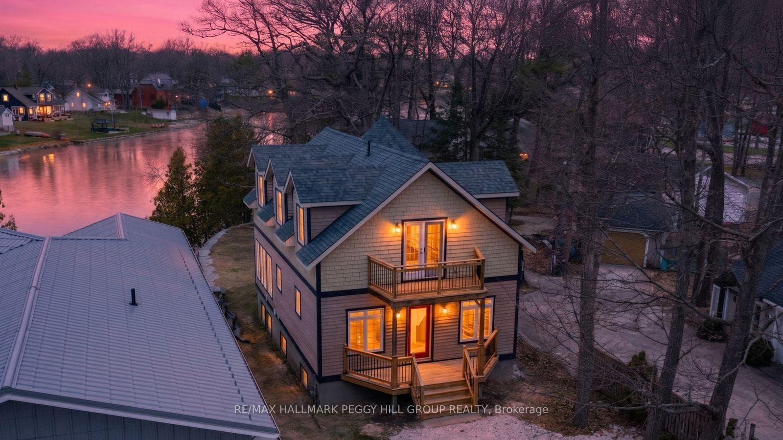 2026 River Road, Wasaga Beach