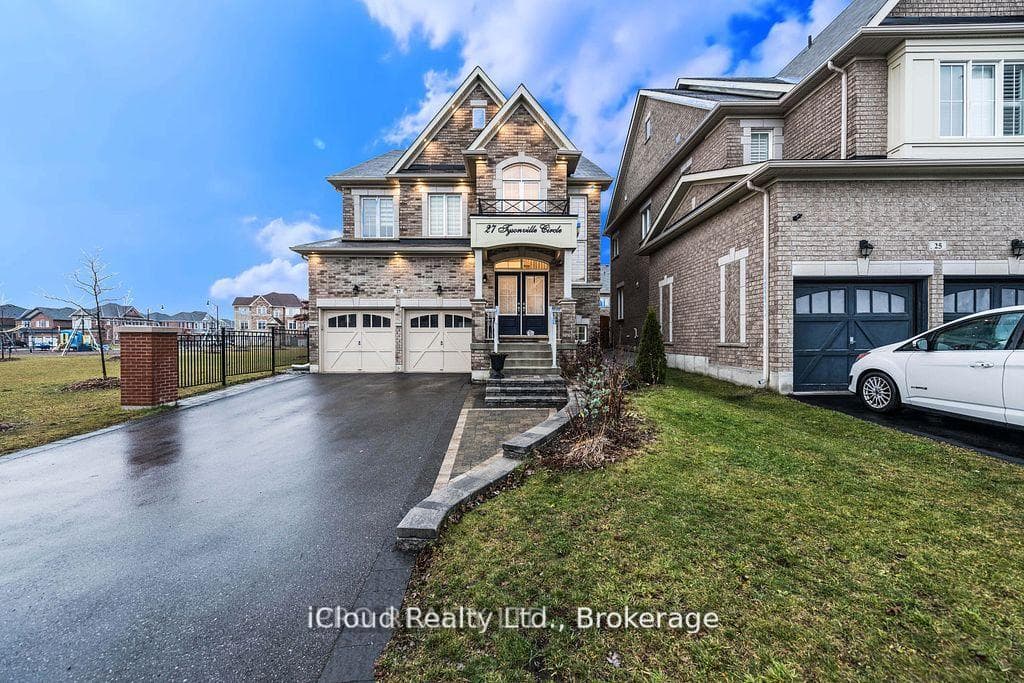 27 Tysonville Circle, Brampton, ON L7A 4A6 - Photo 1