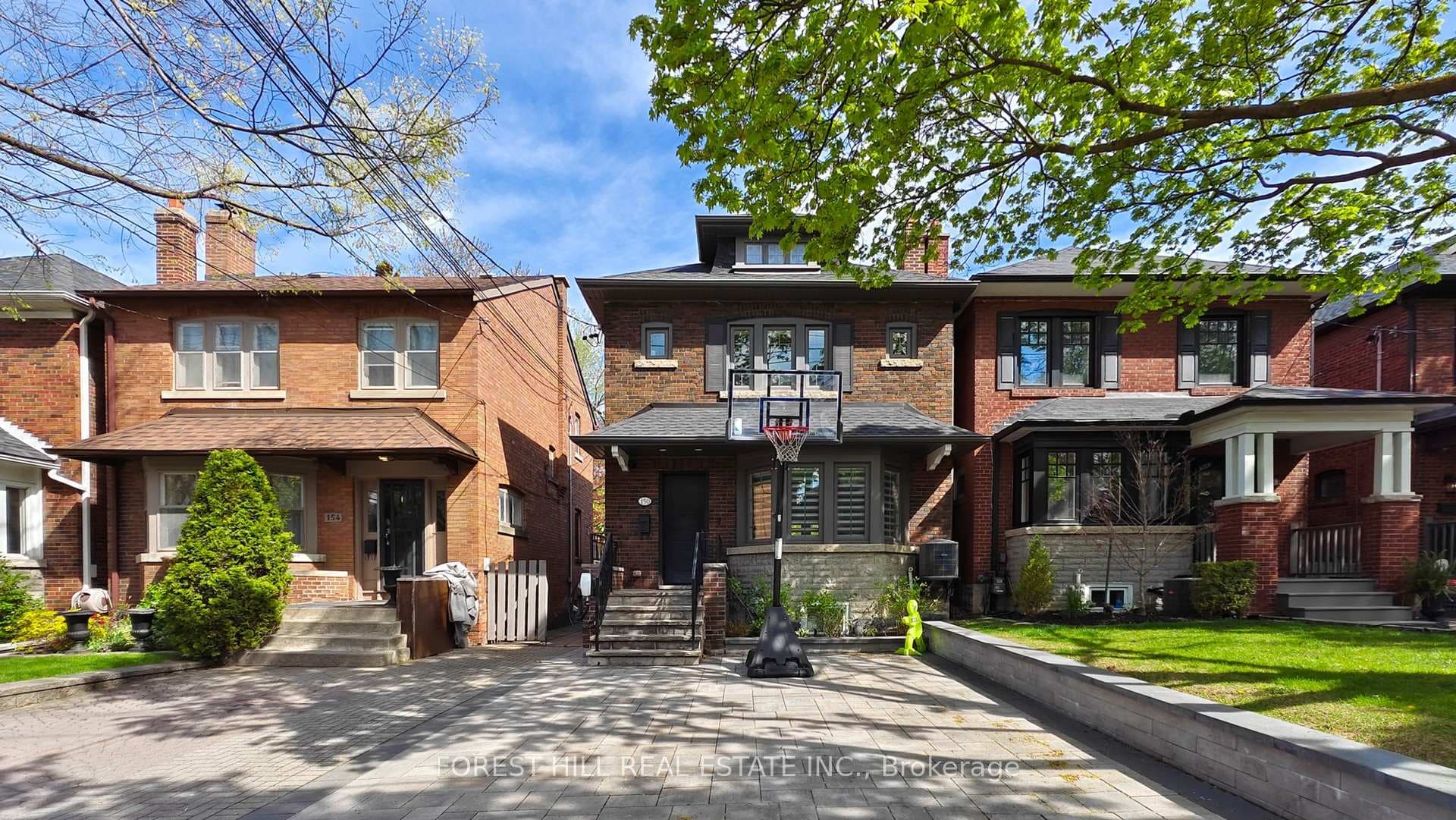 150 Melrose Avenue Unit (FURNISHED), Lawrence Park / Bedford Park, ON M5M 1Y7 - Photo 1