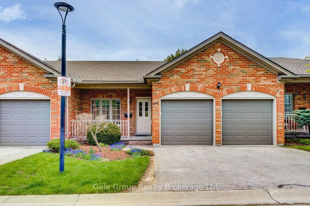 491 Nova Scotia Court Unit 13, Woodstock
