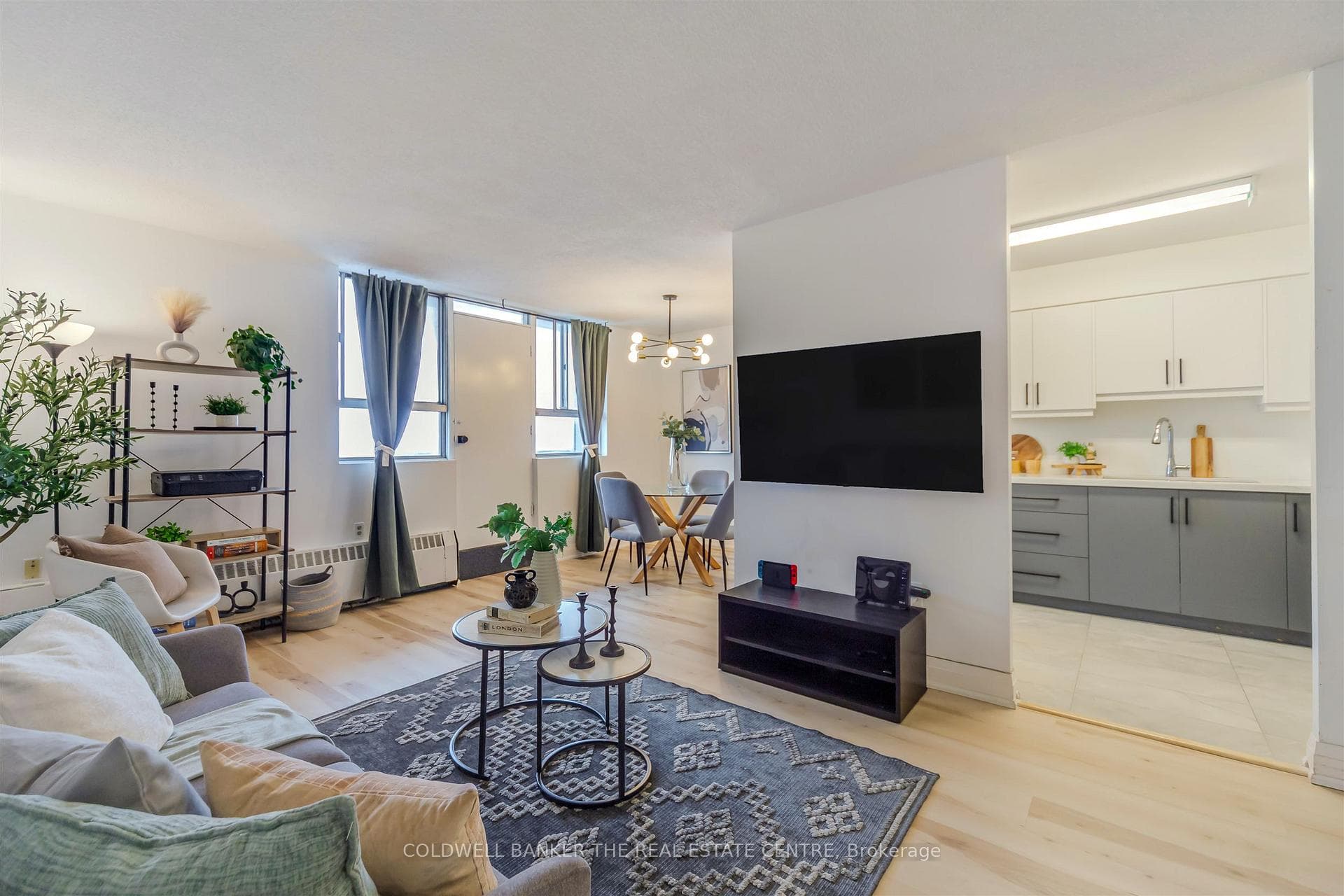 100 Dundalk Drive Unit 1006, Dorset Park / Kennedy Park, ON M1P 4V2 - Photo 1