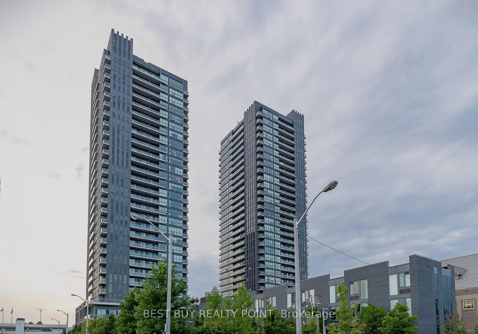 6 Sonic Way Unit 2607, Flemingdon Park / Don Mills, ON M3C 0P1 - Photo 1