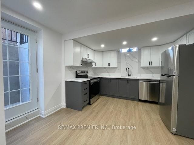 10 Stanton Avenue Unit Bsmt, Vaughan, ON L4H 0V5 - Photo 1