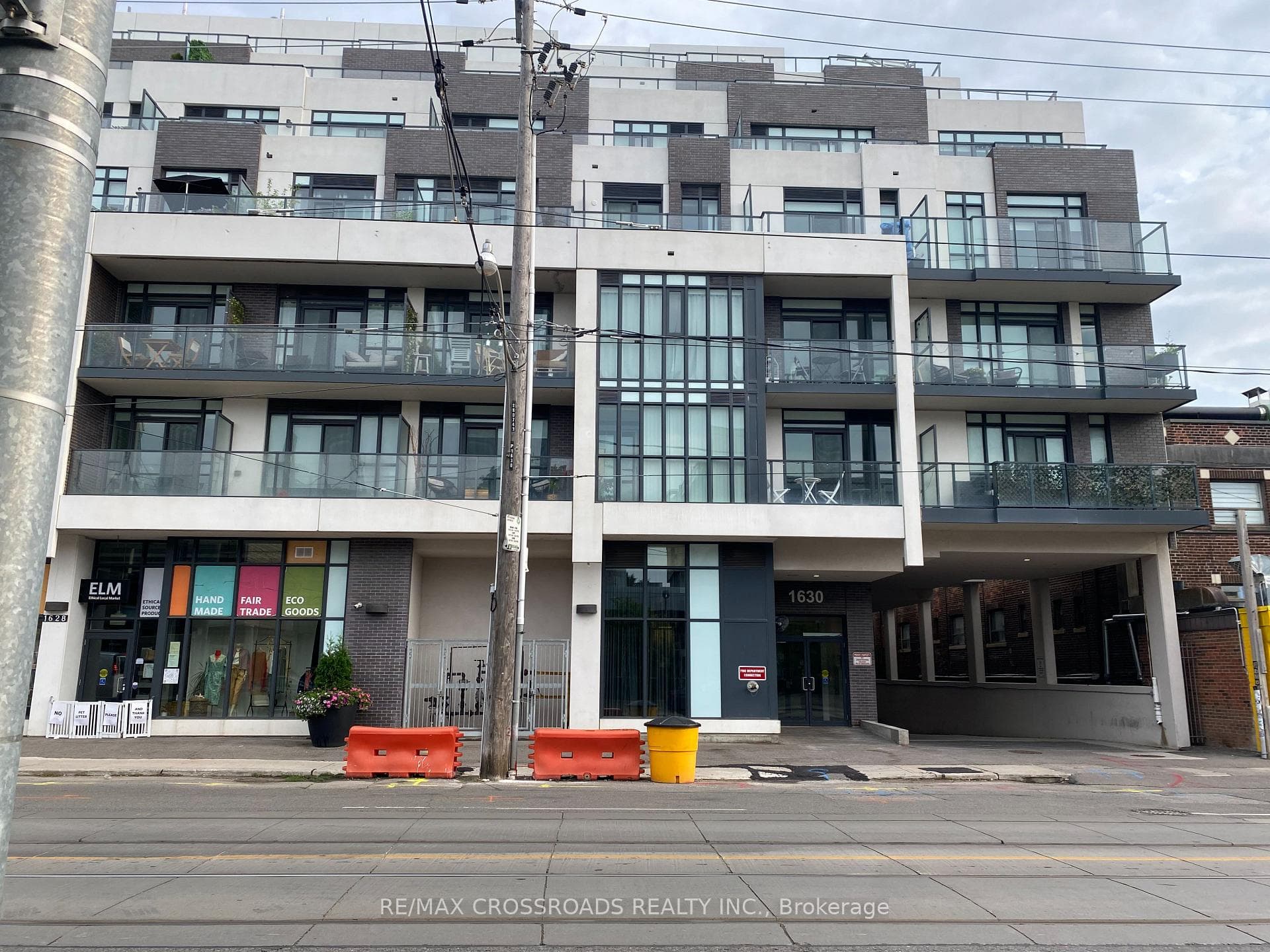 1630 Queen Street Unit 414, The Beaches / Upper Beaches, ON M4L 0B3 - Photo 1